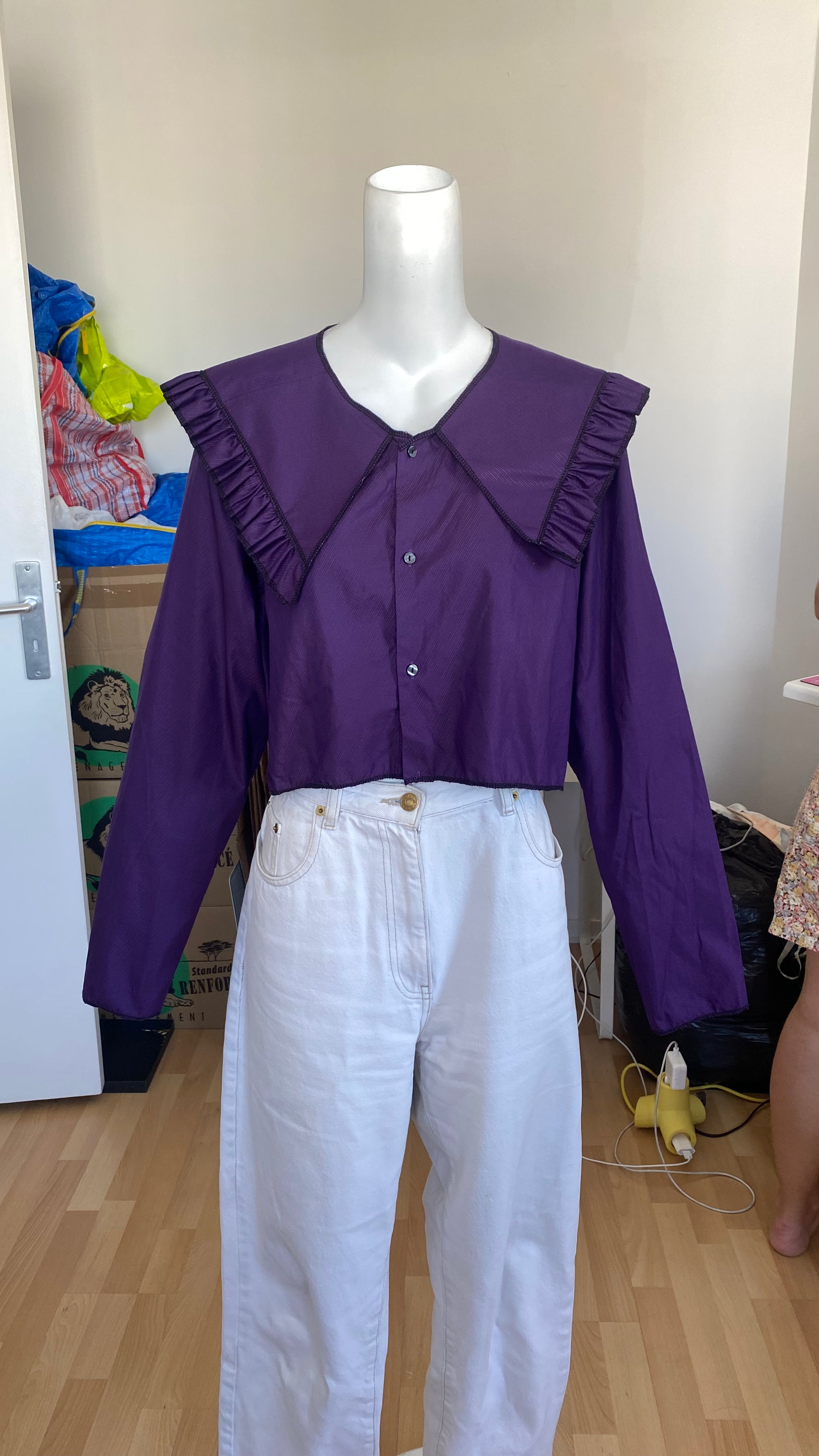 Sweaties • T.36 à 40 • Chemise upcyclée grand col rayures violettes foncées