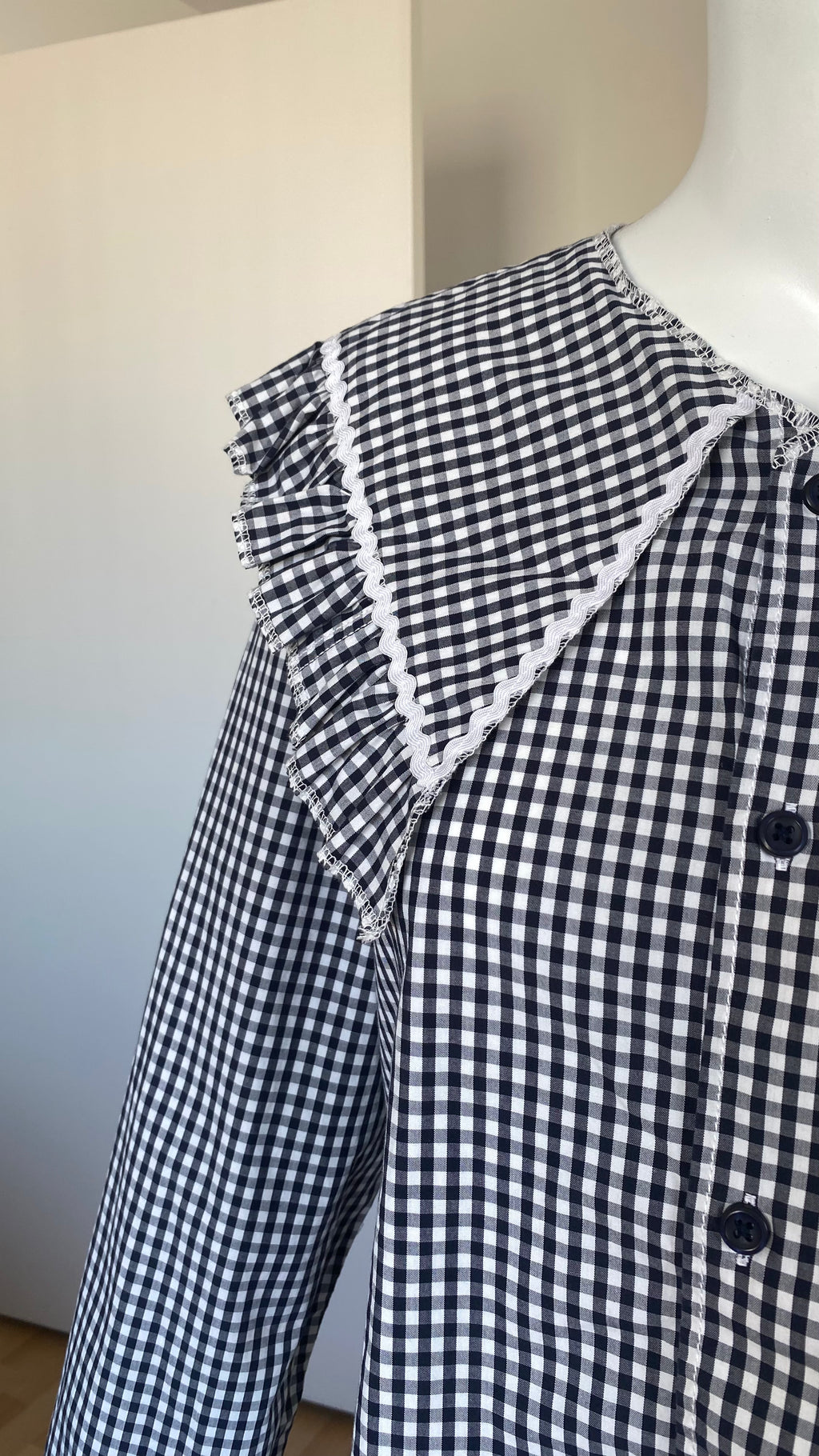Sweaties • T.32 à 38 • Chemise upcyclée grand col vichy bleu très foncé