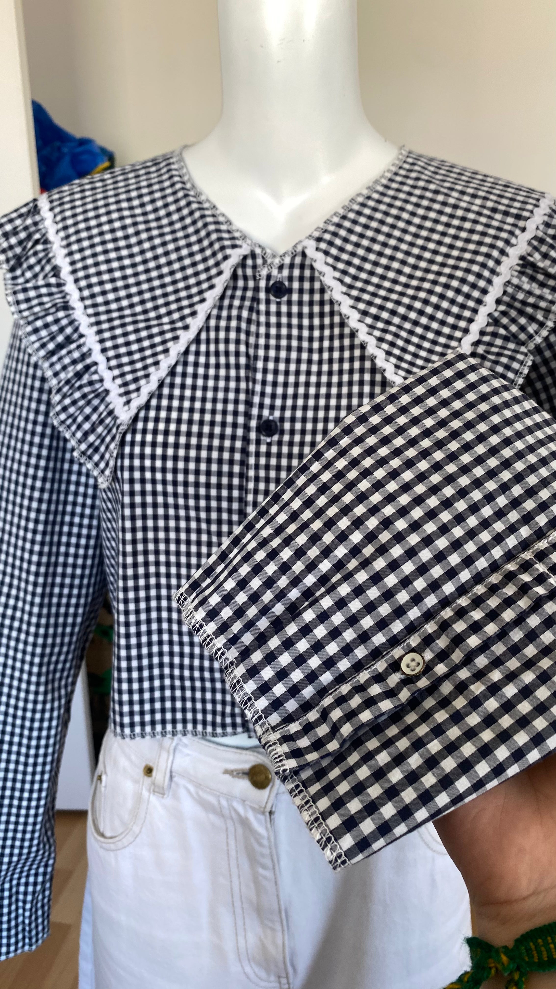 Sweaties • T.32 à 38 • Chemise upcyclée grand col vichy bleu très foncé