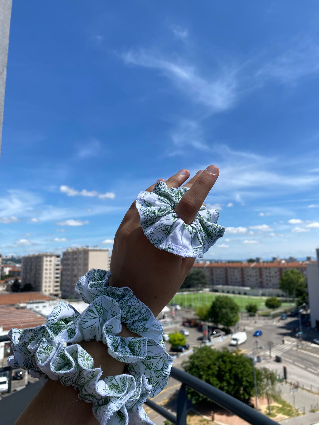 Scrunchy • T. XS à XL • Chouchou jouy vert