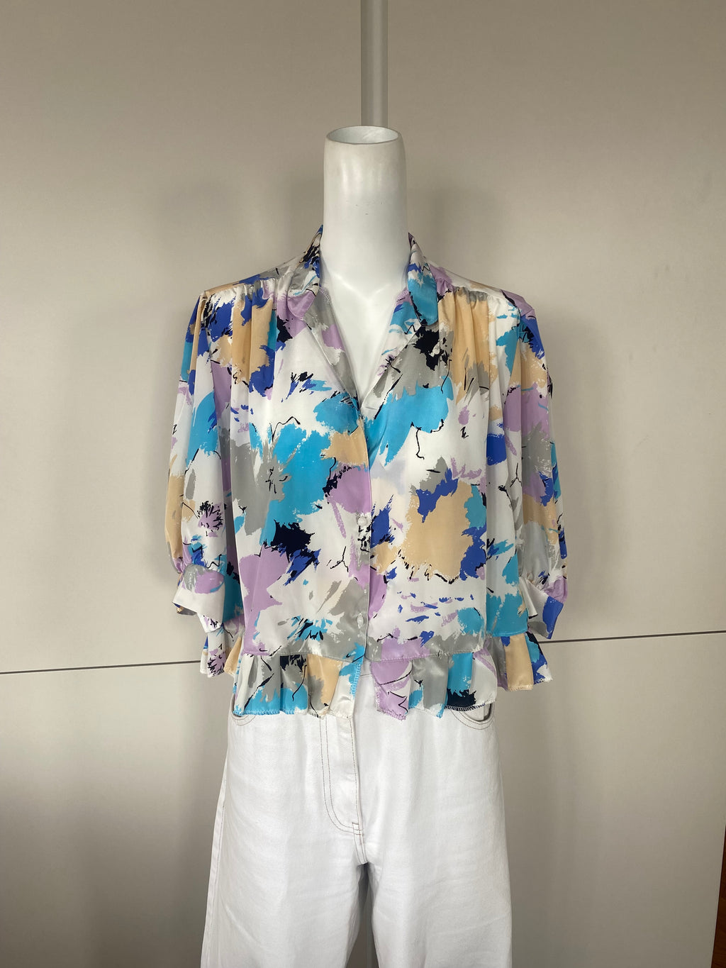 Froufrou • T. 36  à 42 • Chemise crop top à motifs colorés
