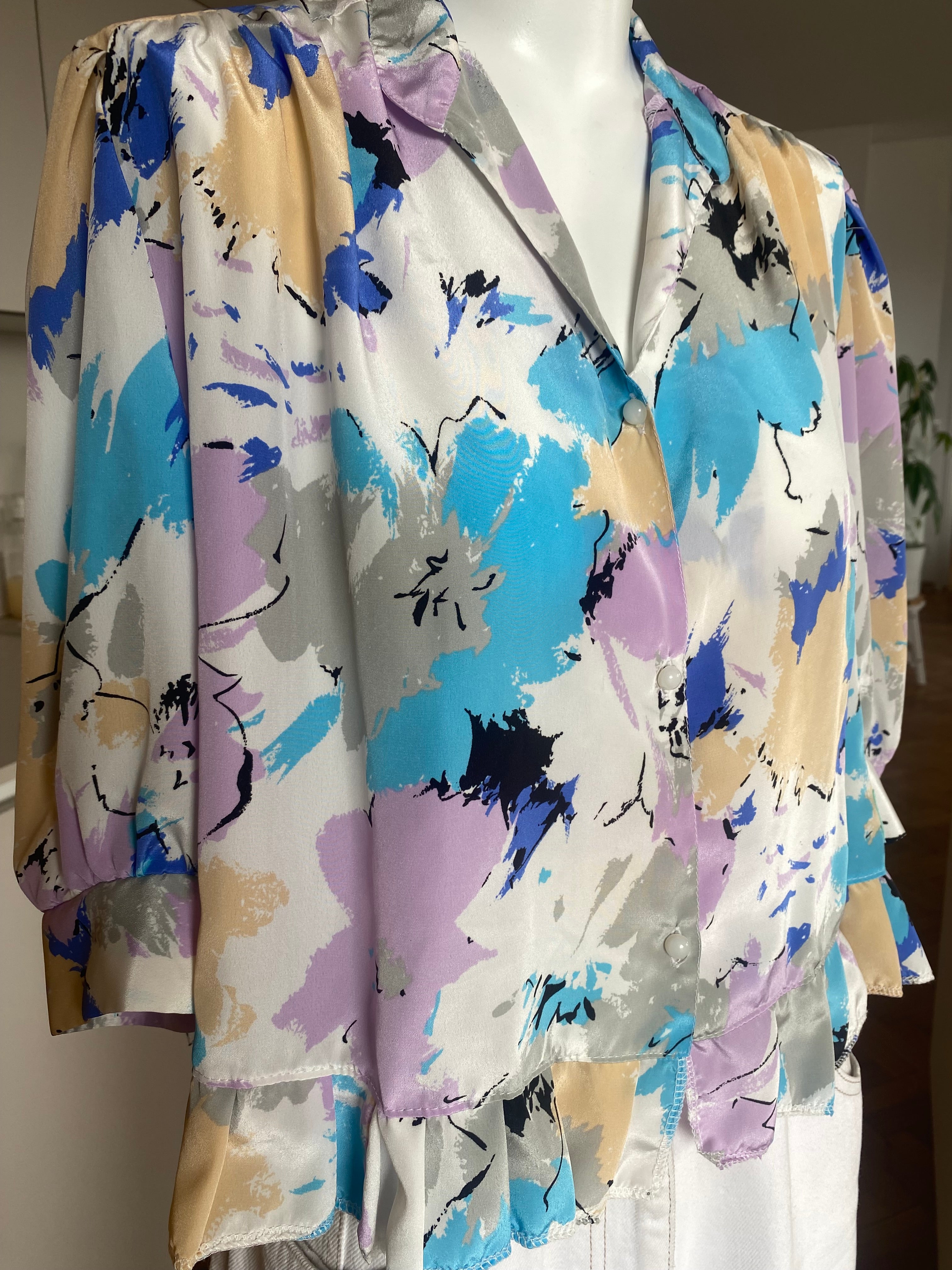 Froufrou • T. 36  à 42 • Chemise crop top à motifs colorés