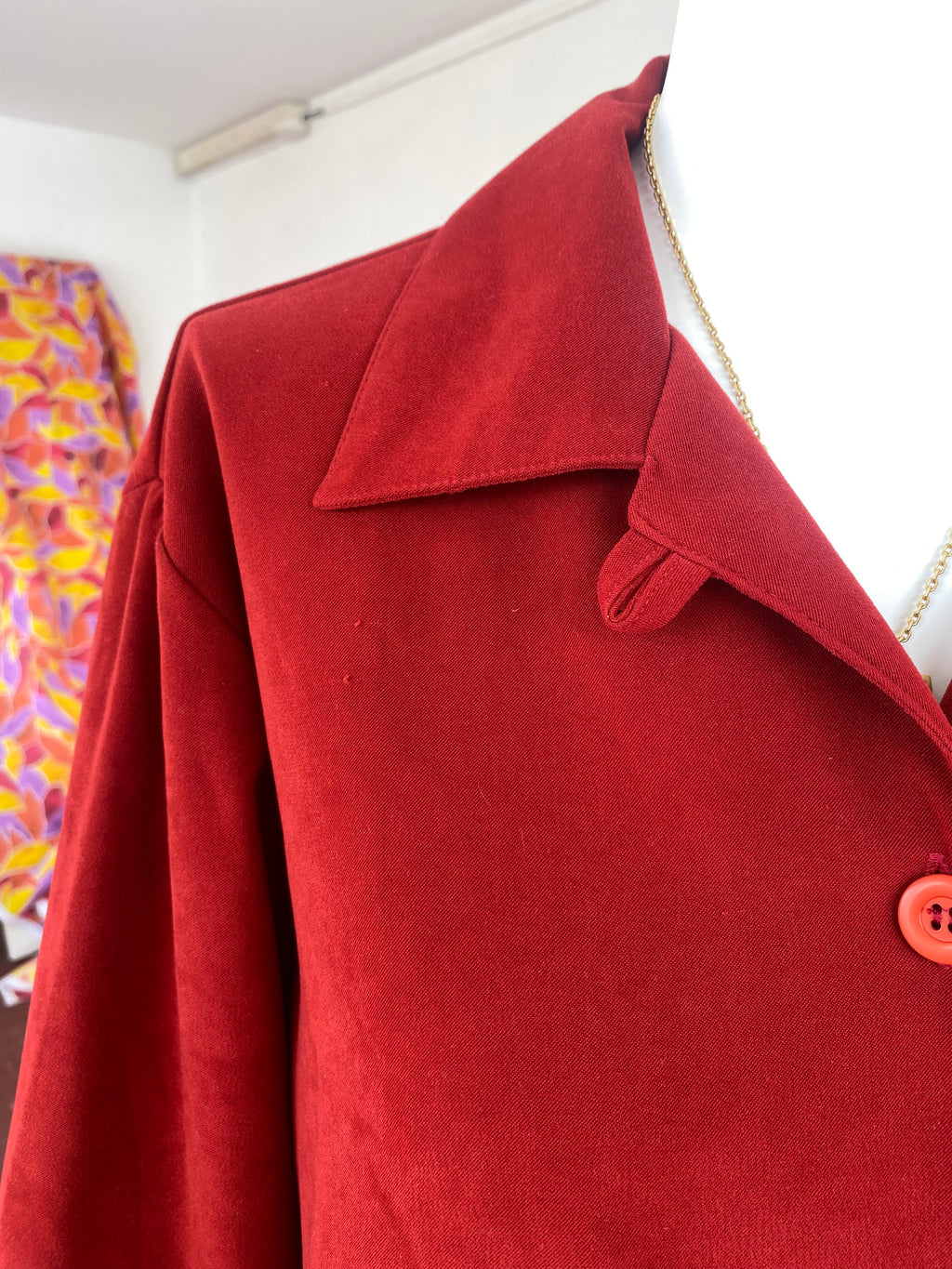 Cropped Jacket • T. 36 à 42 • Surchemise veste courte rouge foncé
