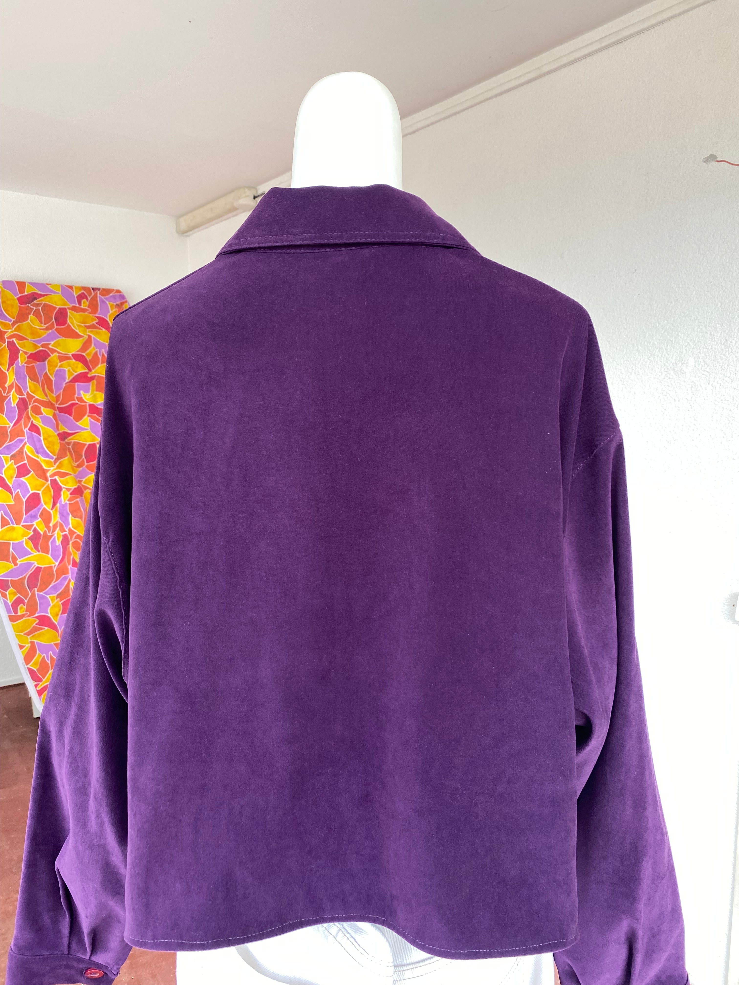 Cropped Jacket • T. 38 à 46 • Surchemise veste courte violette foncée