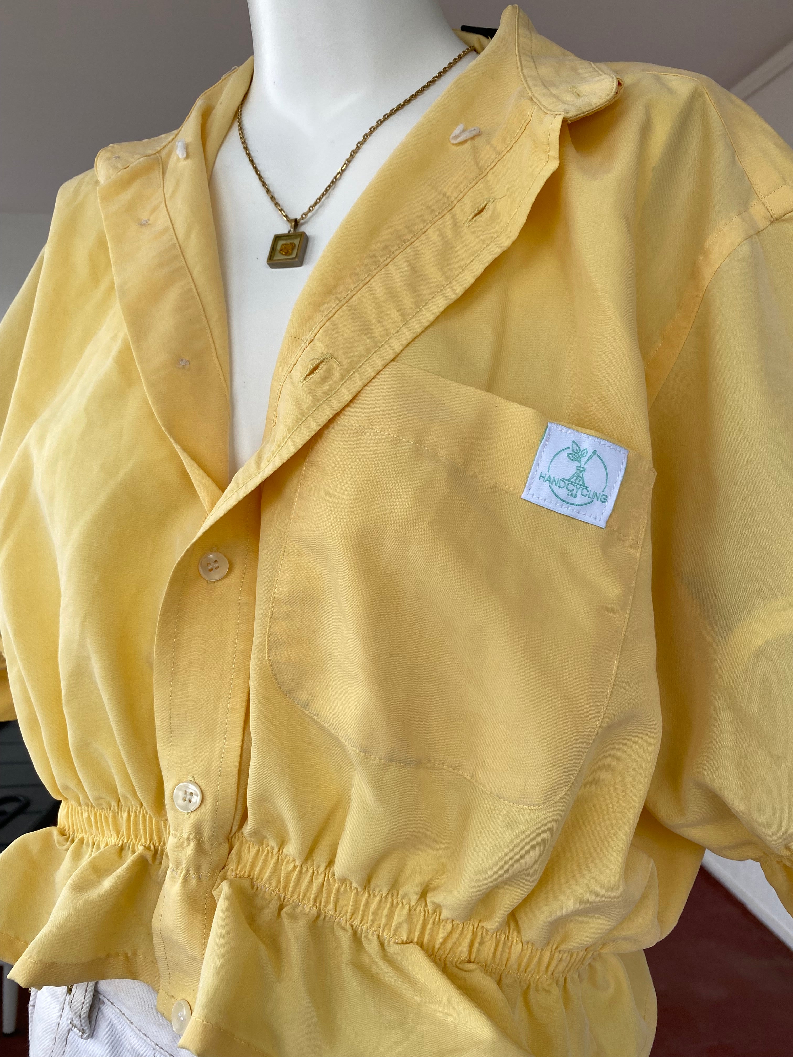Intemporelle • T. 36 à 42 • Chemise crop top bouffante jaune
