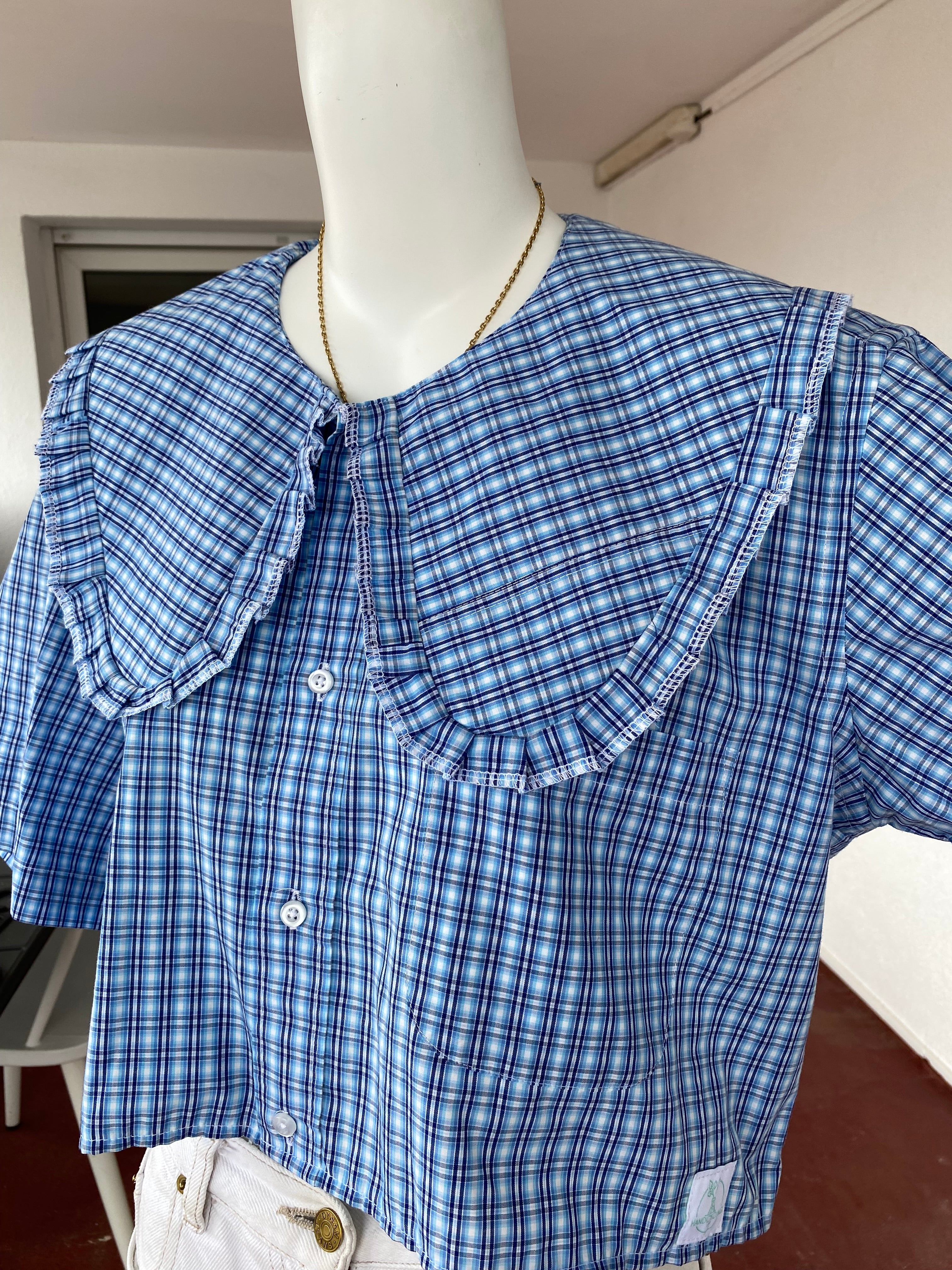 Sweaties • T.36 à 40 • Chemise upcyclée grand col rond motifs carreaux bleu