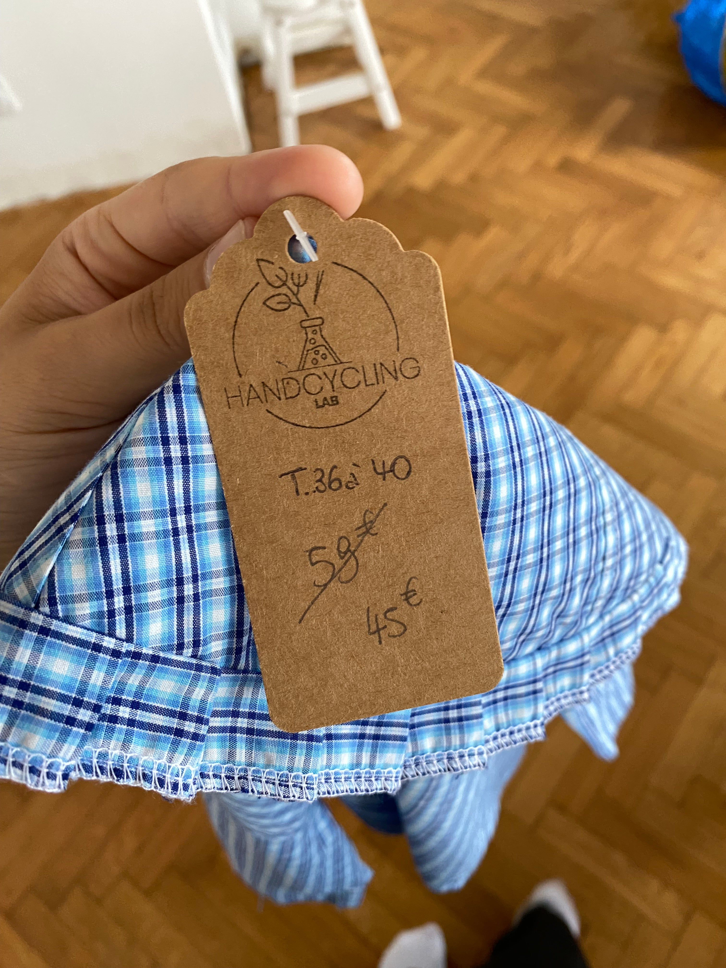 Sweaties • T.36 à 40 • Chemise upcyclée grand col rond motifs carreaux bleu