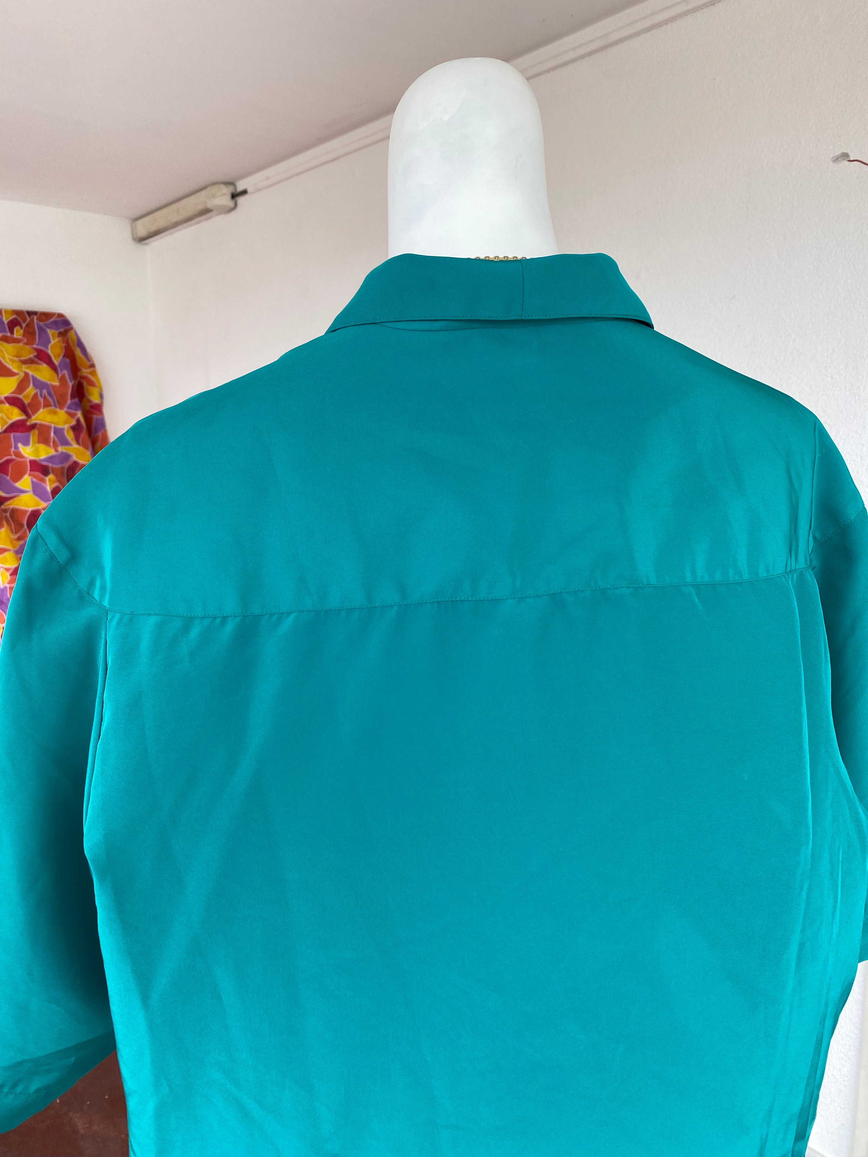 .Cropped • T. 36  à 42 • Chemise crop top vert émeraude