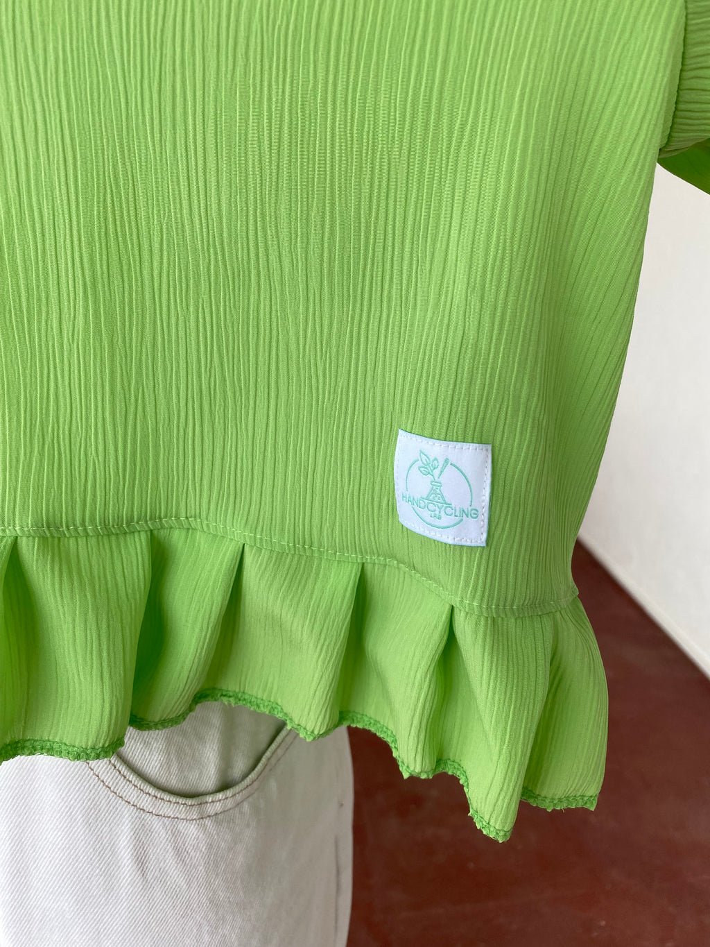 .Froufrou • T. 38 à 48 • Chemise crop top vert pomme