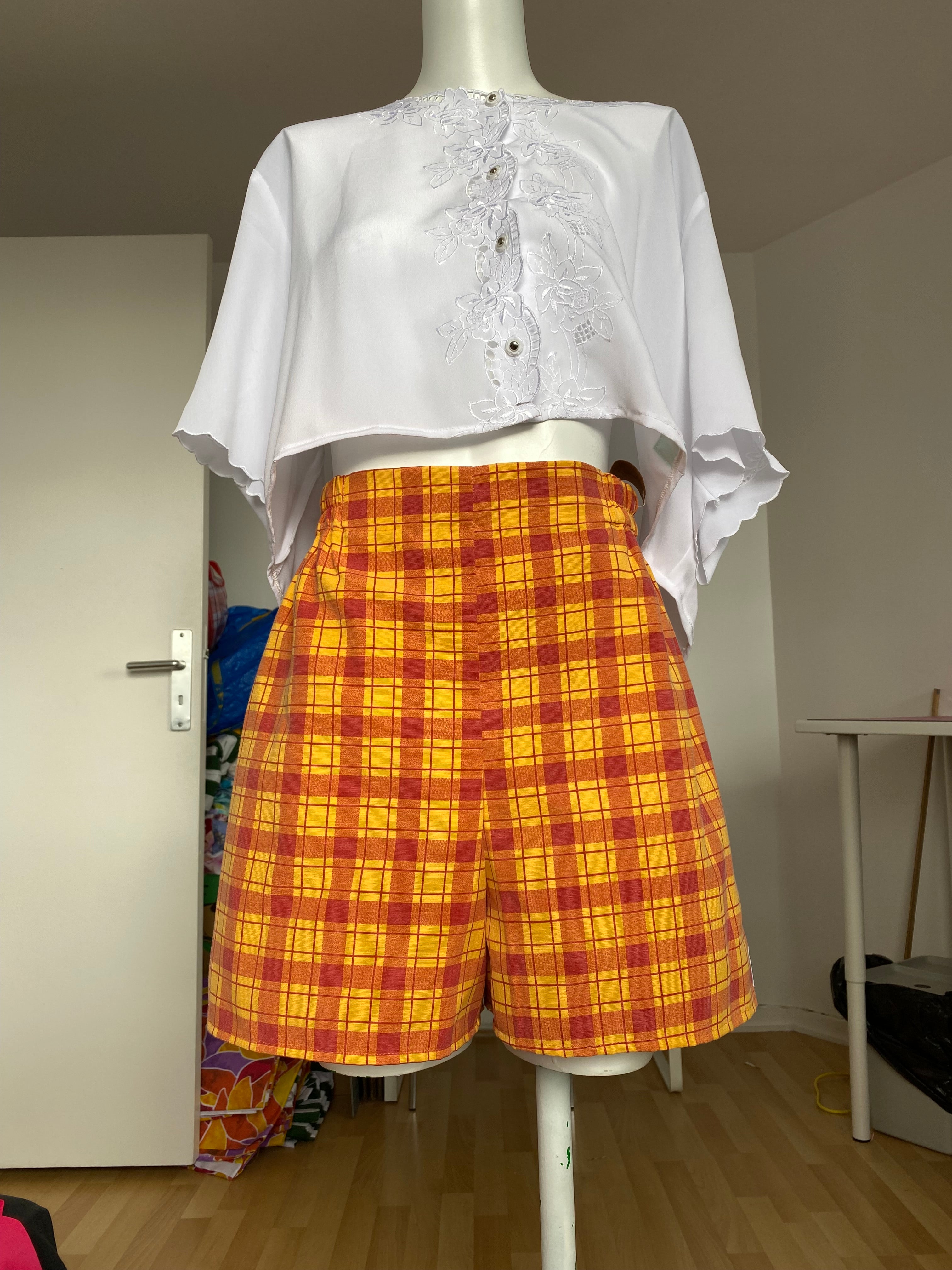 Short • Taille XS/S • Short upcyclé à carreaux orange