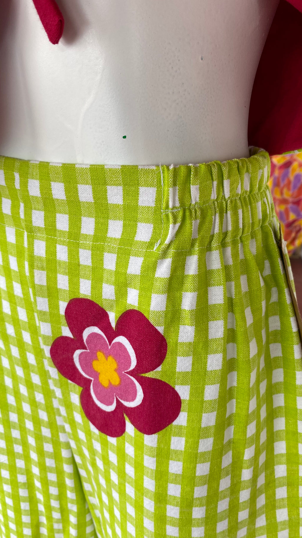 Pants • T.M • Pantalon upcyclé vichy vert & fleurs fushia