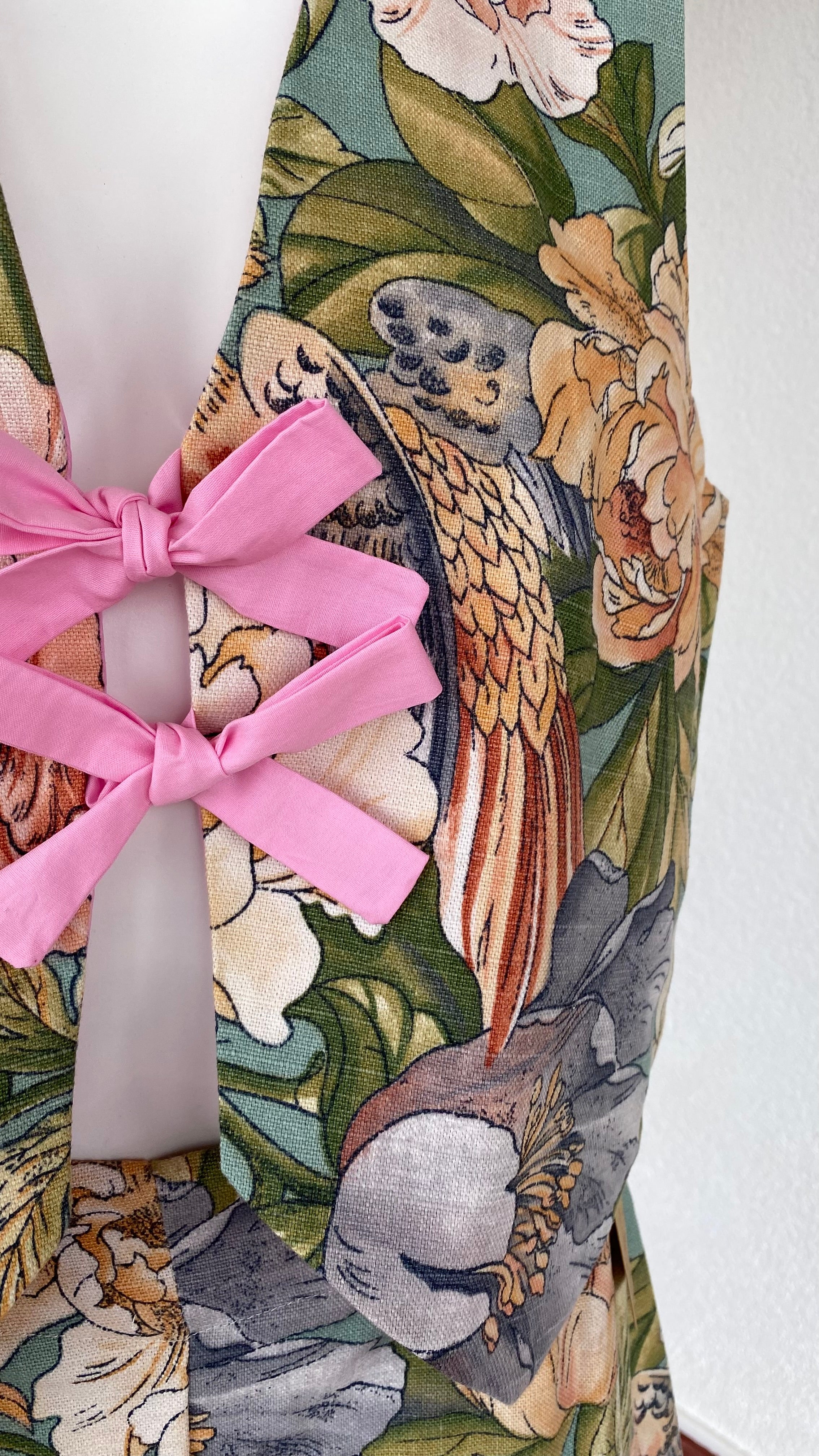Veston • Taille unique • Veston upcyclé motifs floraux et oiseaux
