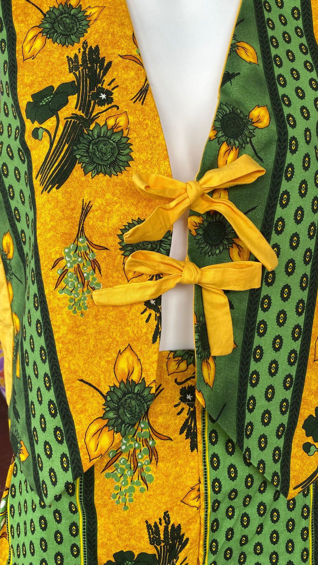 Veston • Taille unique • Veston upcyclé provençal jaune et vert