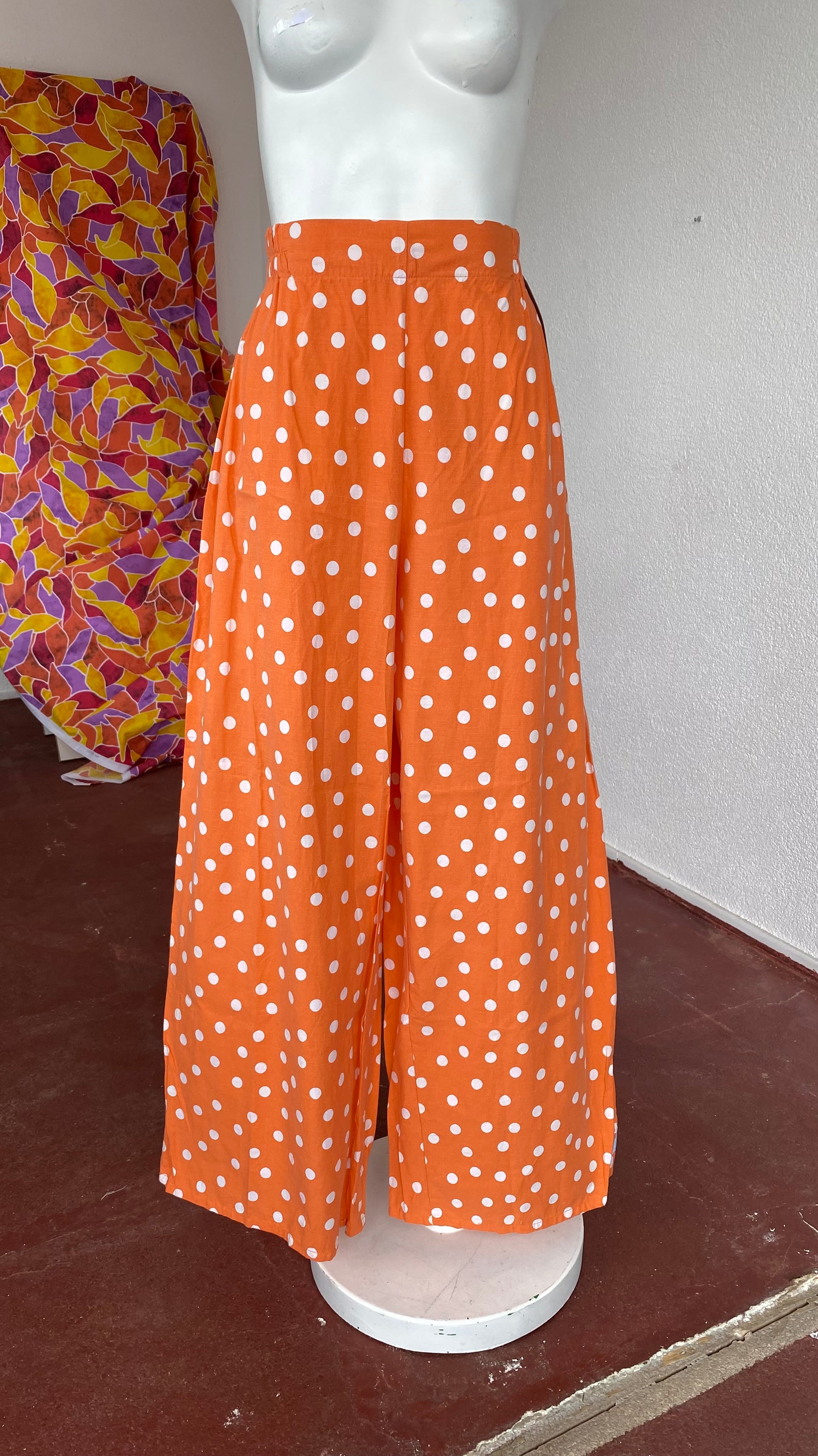 .Pants • TXS/S et T.L • Pantalon upcyclé orange à pois