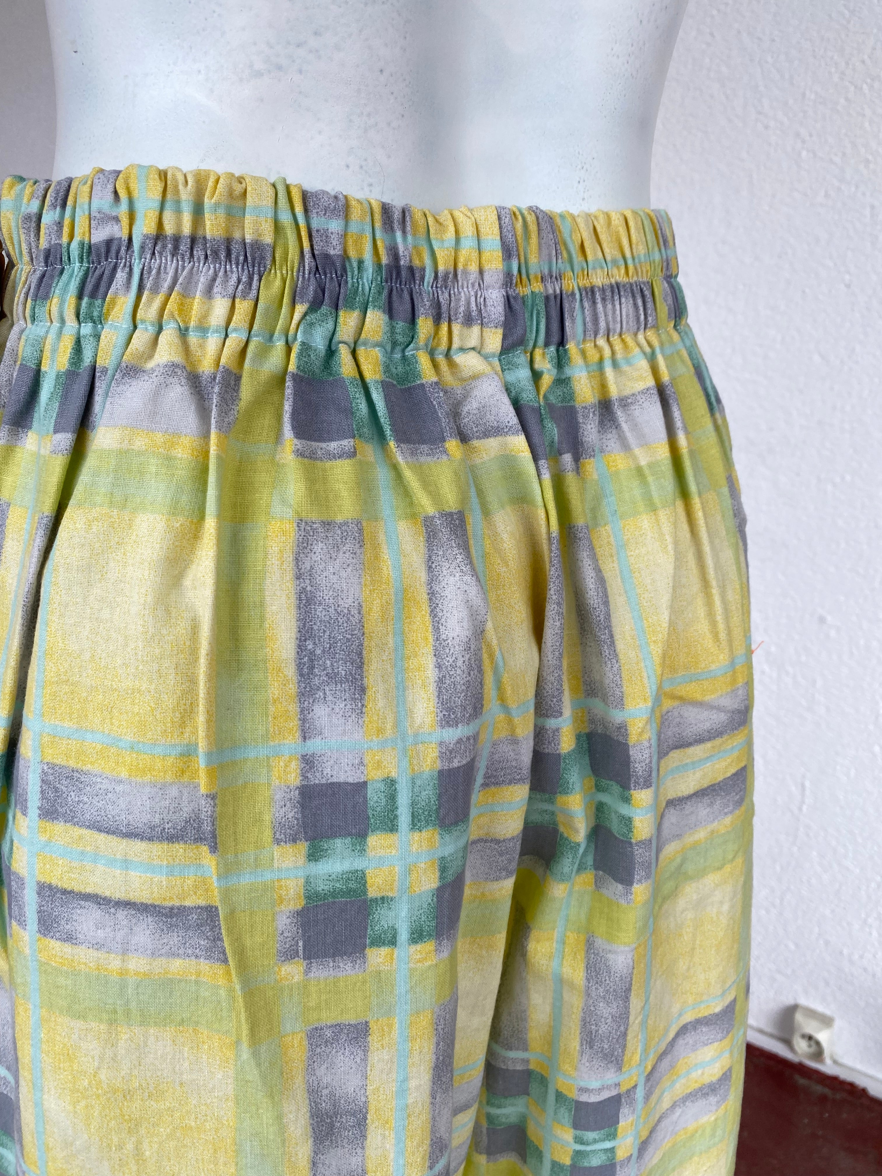 Pants • Taille M • Pantalon upcyclé carreaux jaune tons gris bleu