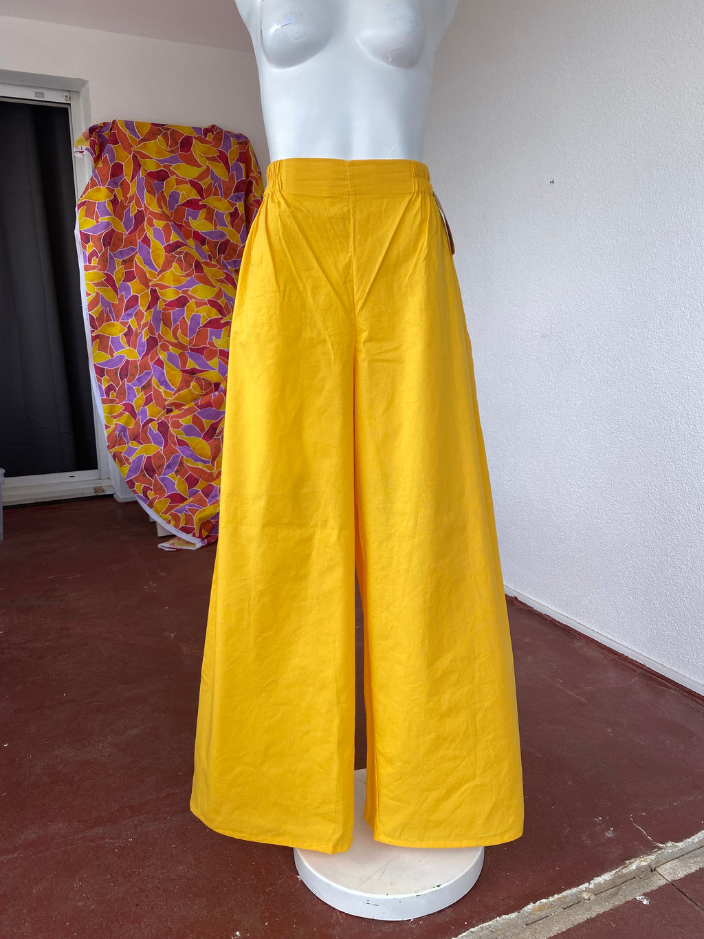 Pants • Taille M • Pantalon upcyclé coton jaune poussin