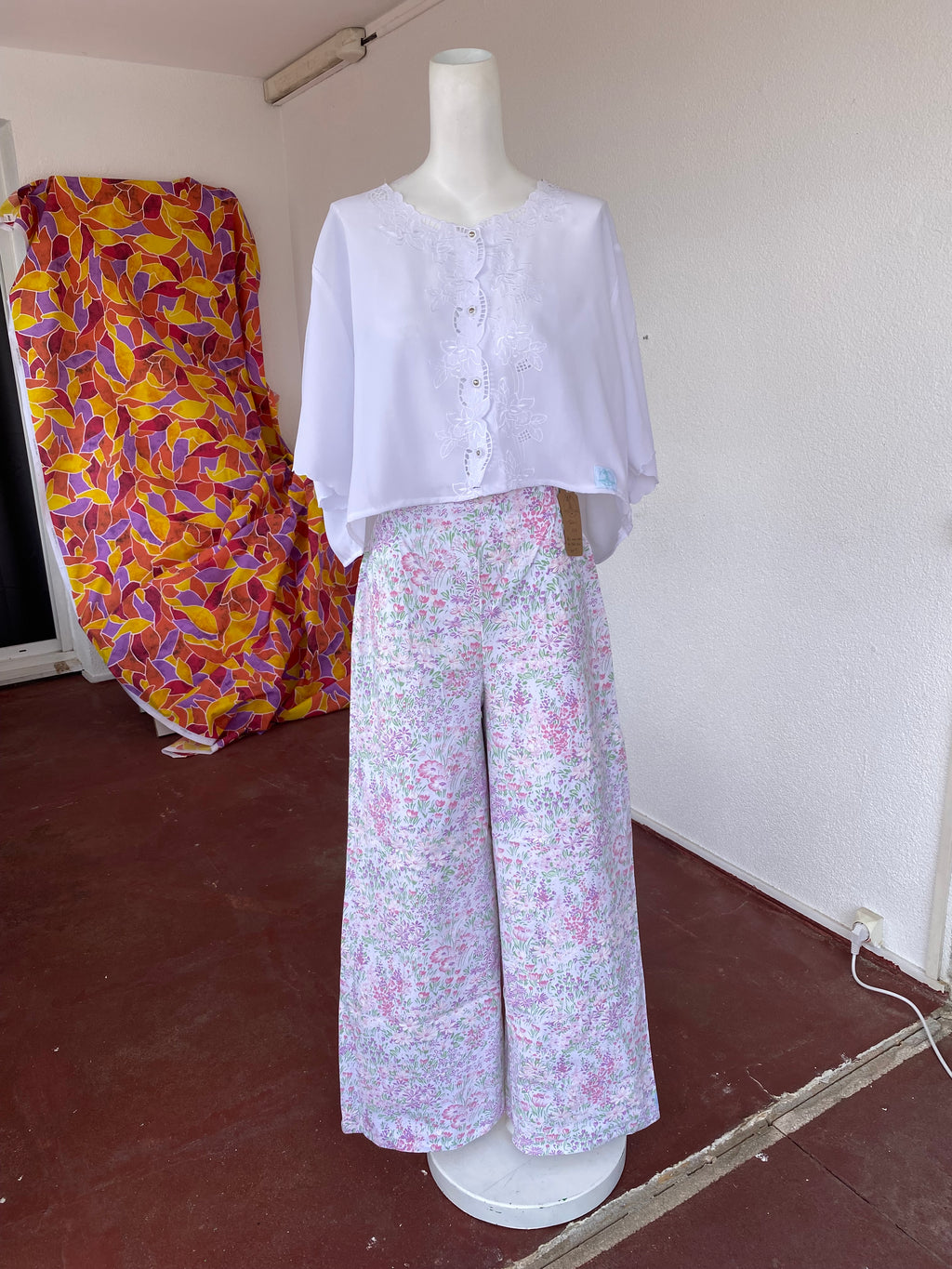 Pants • Taille XS/S • Pantalon upcyclé liberty rose lila vert