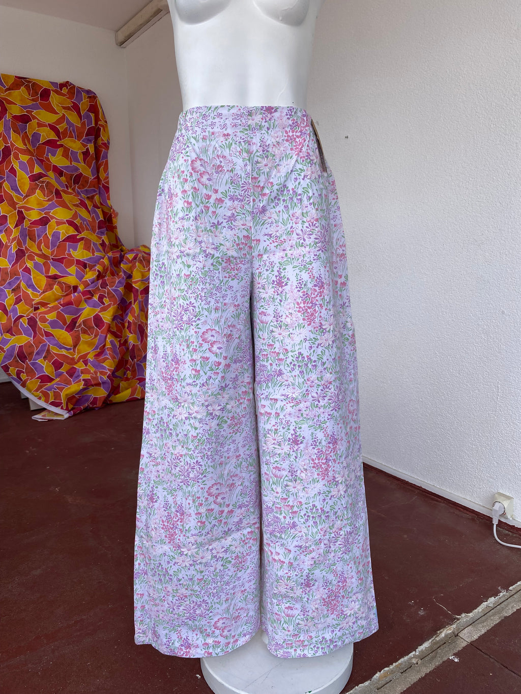 Pants • Taille XS/S • Pantalon upcyclé liberty rose lila vert