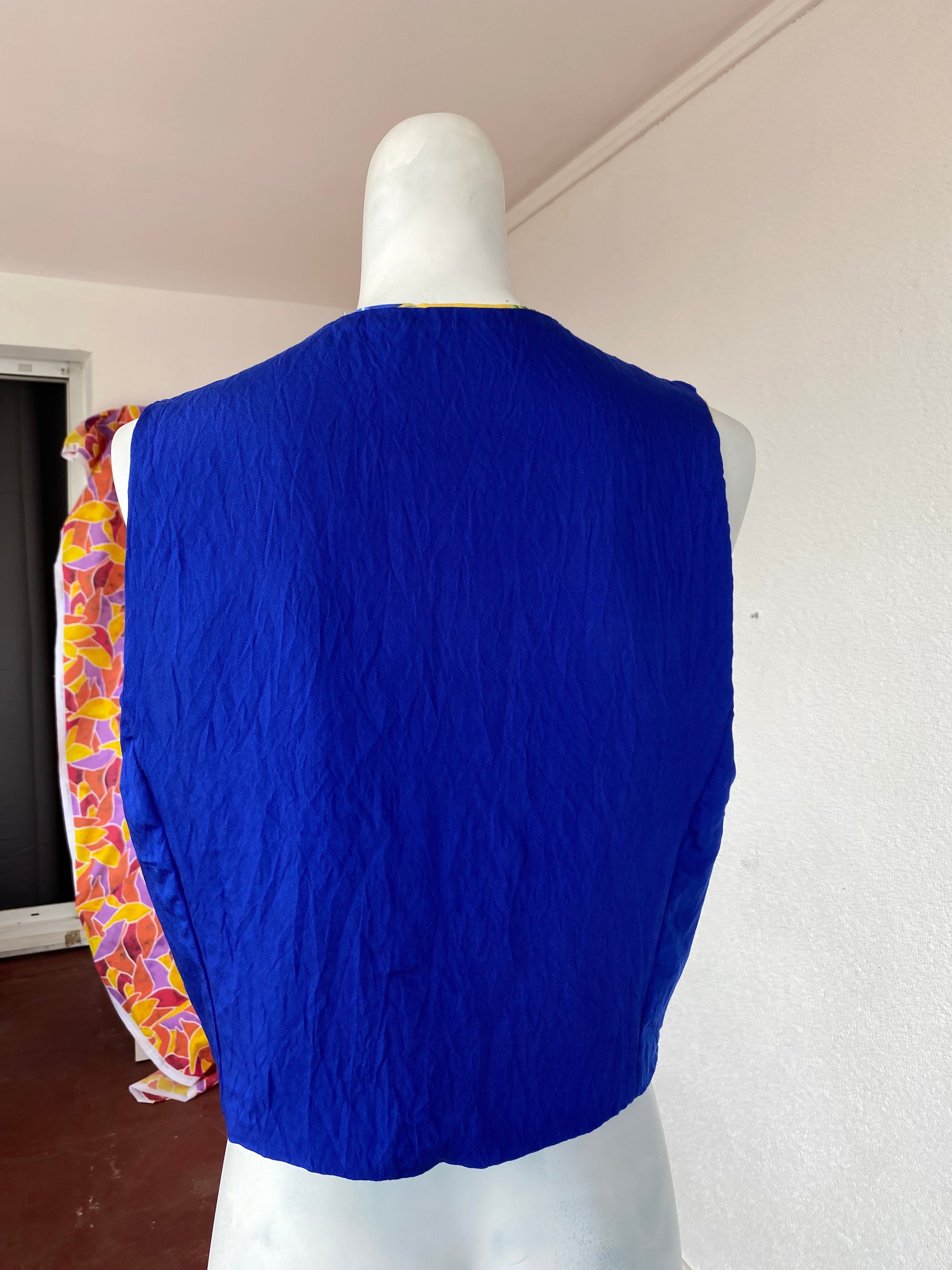 Veston • Taille unique • Veston upcyclé provençal jaune raisins bleu + bleu électrique