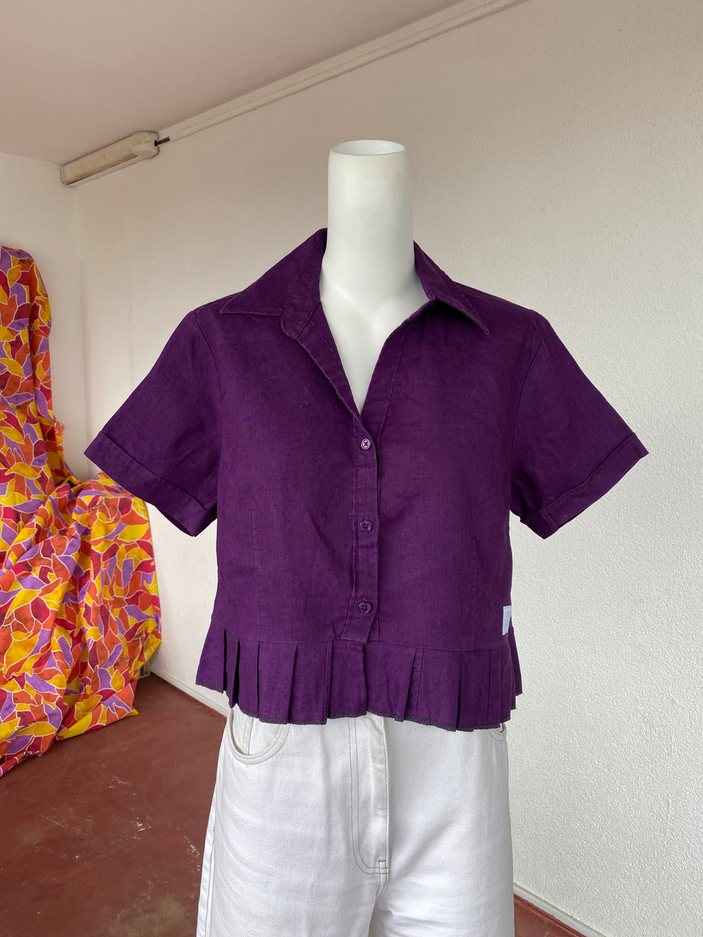 Froufrou • T. 34 à 38 • Chemise crop top en lin violette