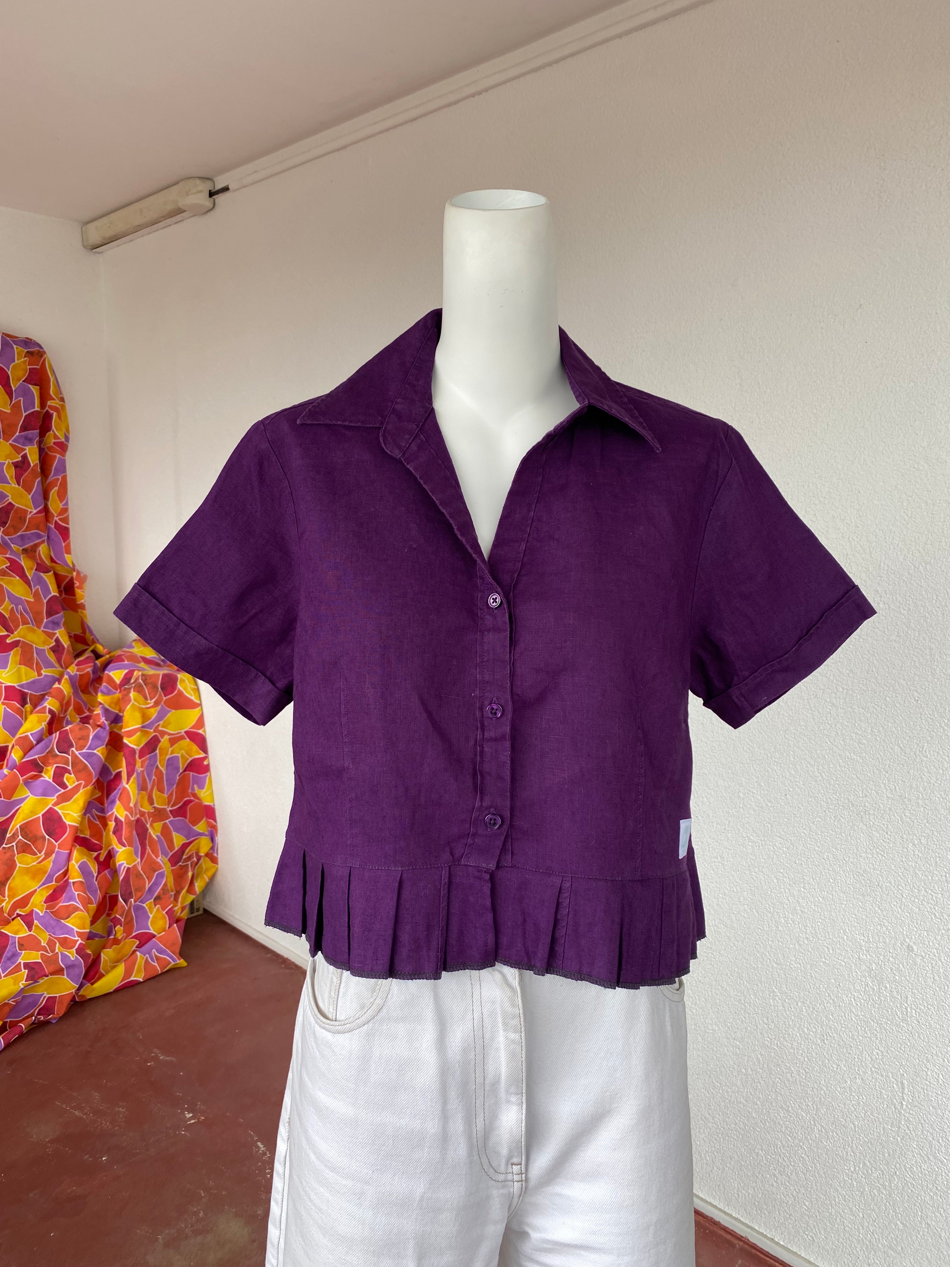 Froufrou • T. 34 à 38 • Chemise crop top en lin violette
