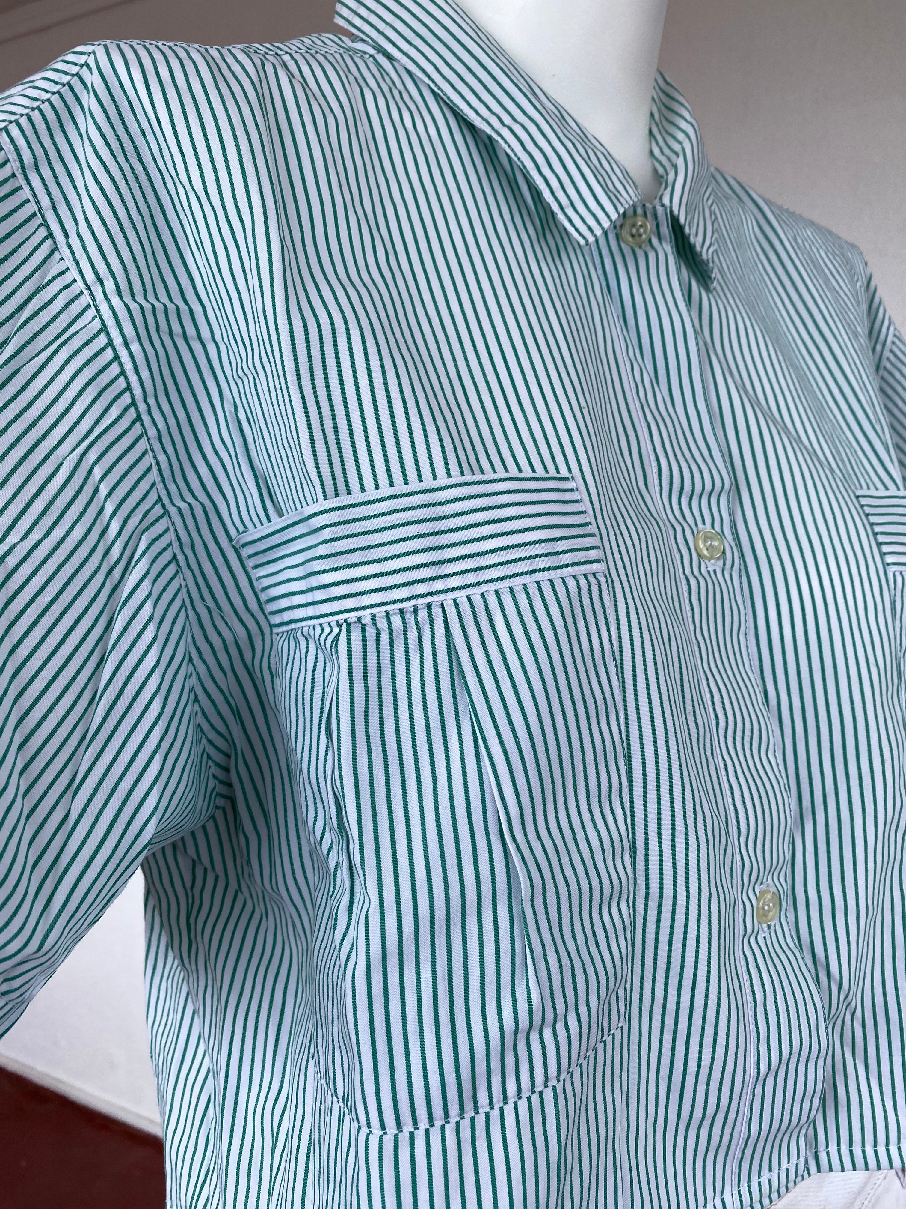 Cropped • T. 36 à 42 • Chemise crop top rayées vert et blanc