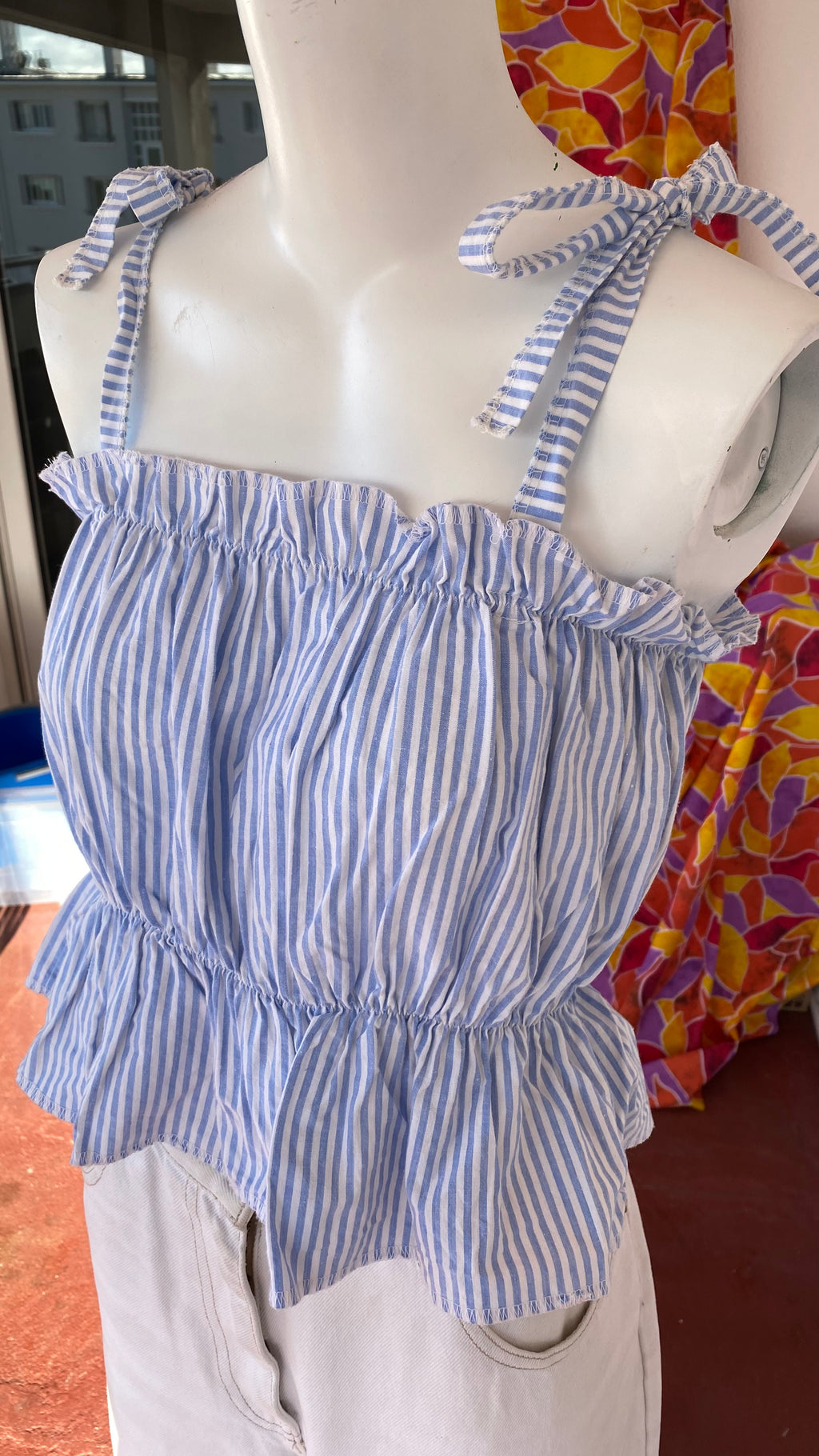 P'tis Ôh • Taille L  • Haut bandeau coton fines rayures bleu ciel et blanc
