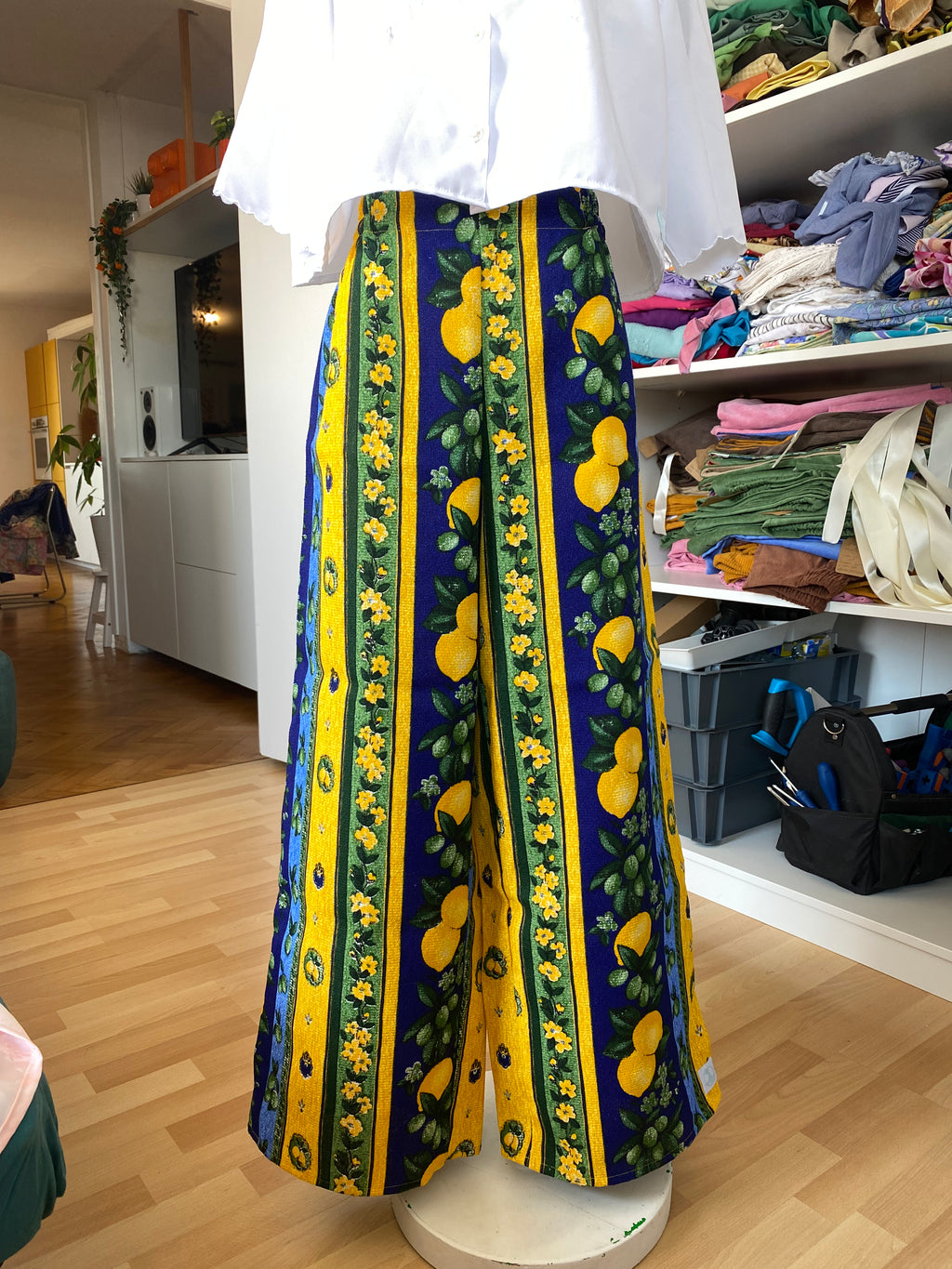 Pants • Taille L  • Pantalon upcyclé bleu et jaune