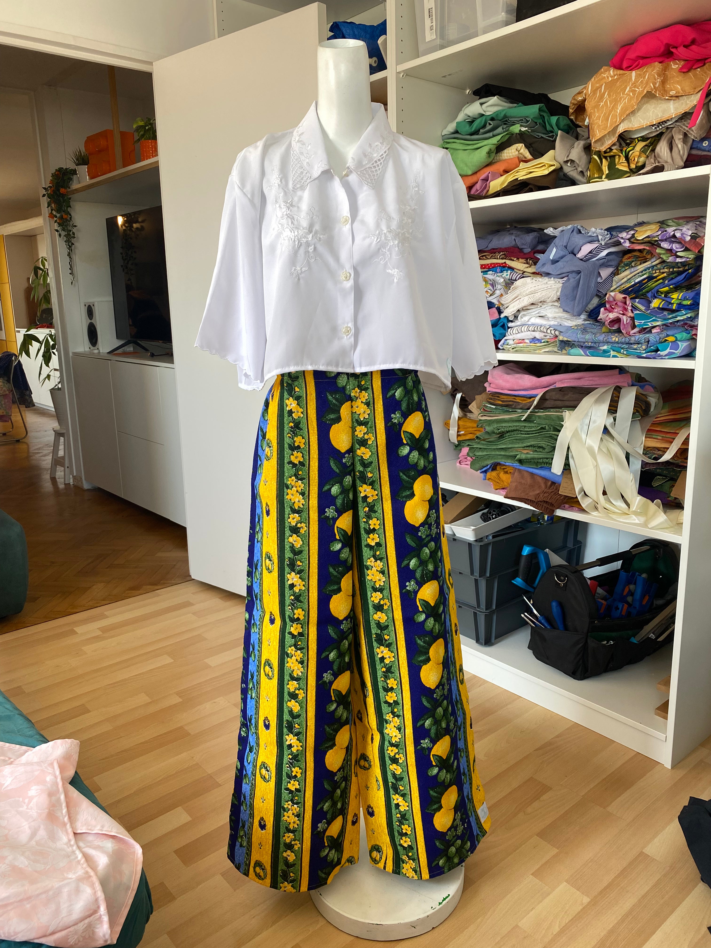 Pants • Taille L  • Pantalon upcyclé bleu et jaune