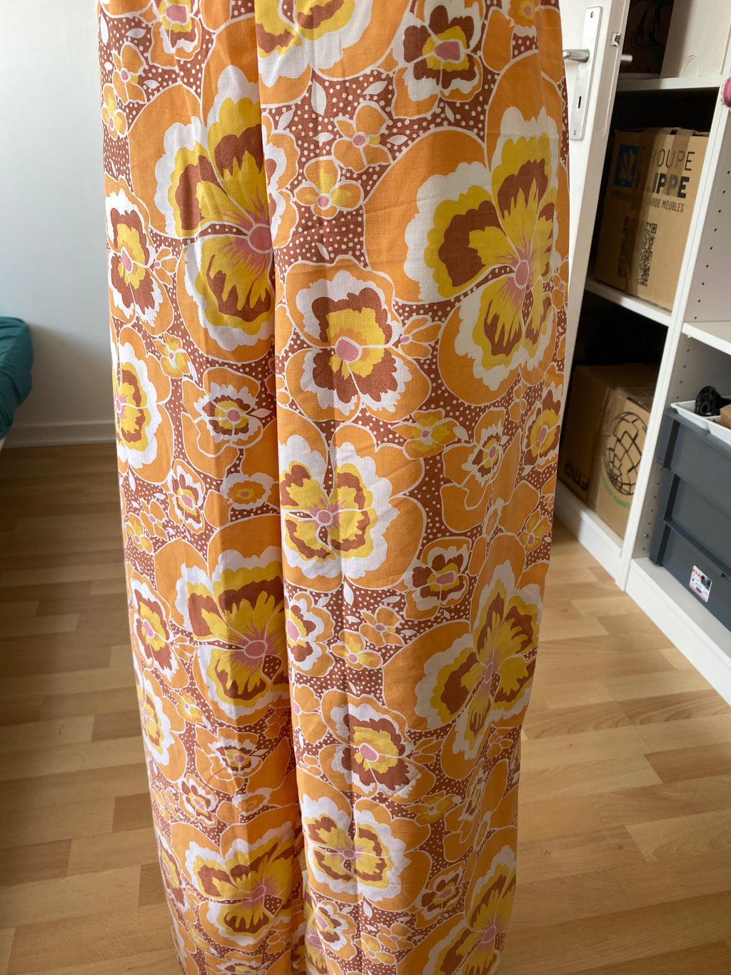 Pants • Taille L • Pantalon upcyclé motif fleurs orange