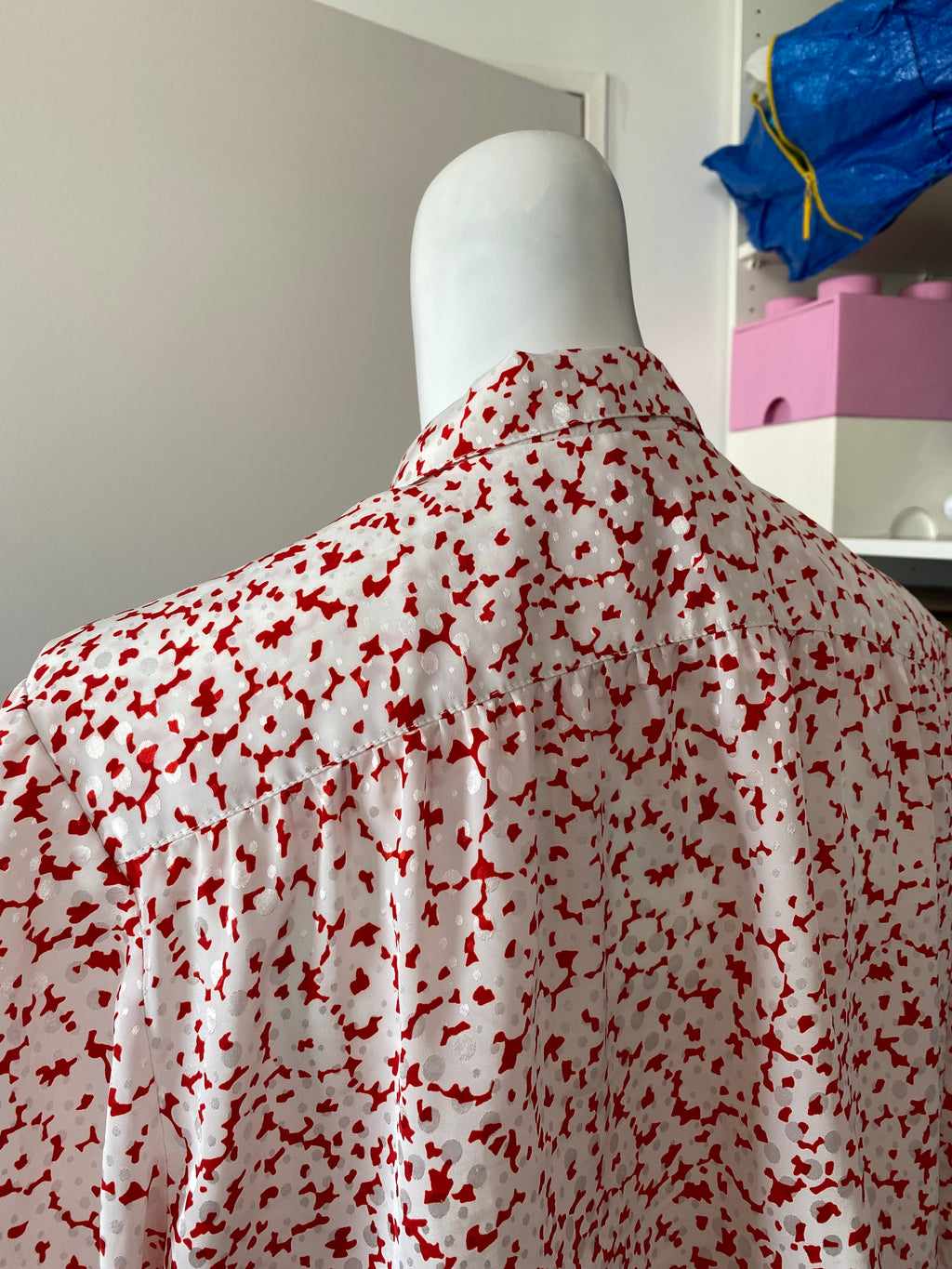 Froufrou • T. 36 à 40 • Chemise satiné points rouge