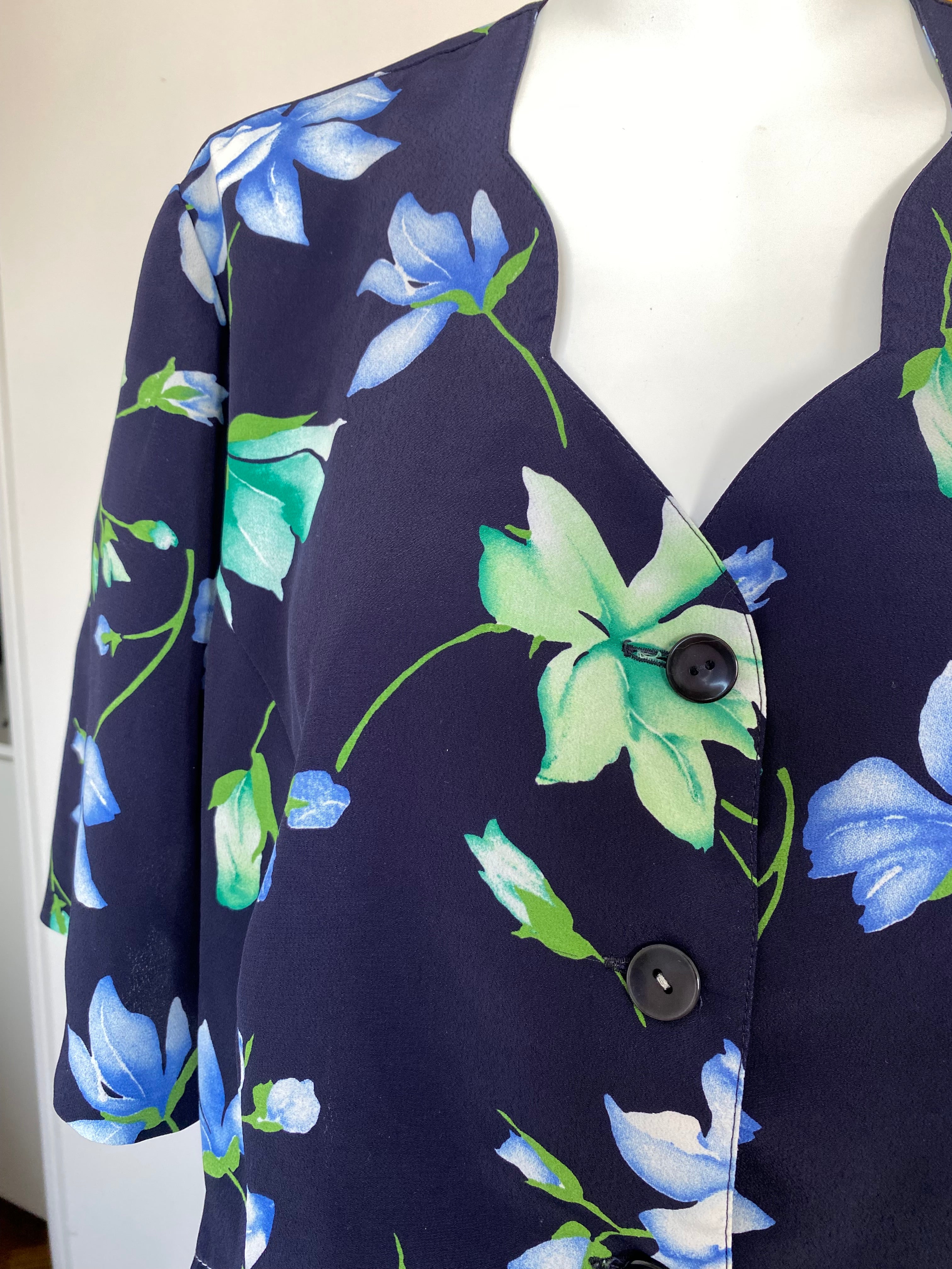 Froufrou • T. 38 à 44 • Chemise bleu fleurs verte