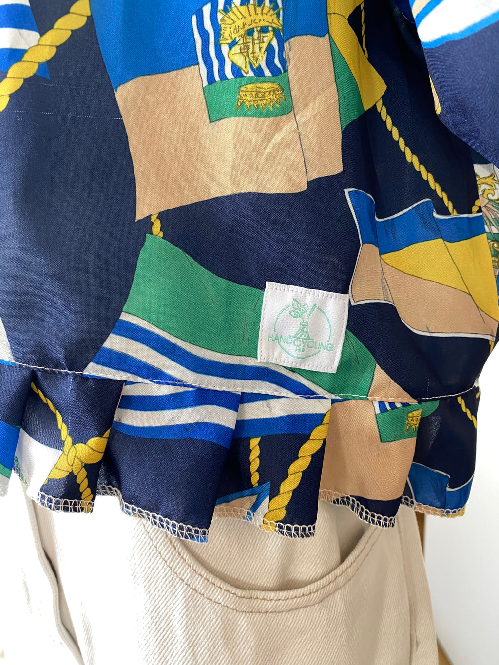 Froufrou • T. 34 à 40 • Chemise marine à motifs