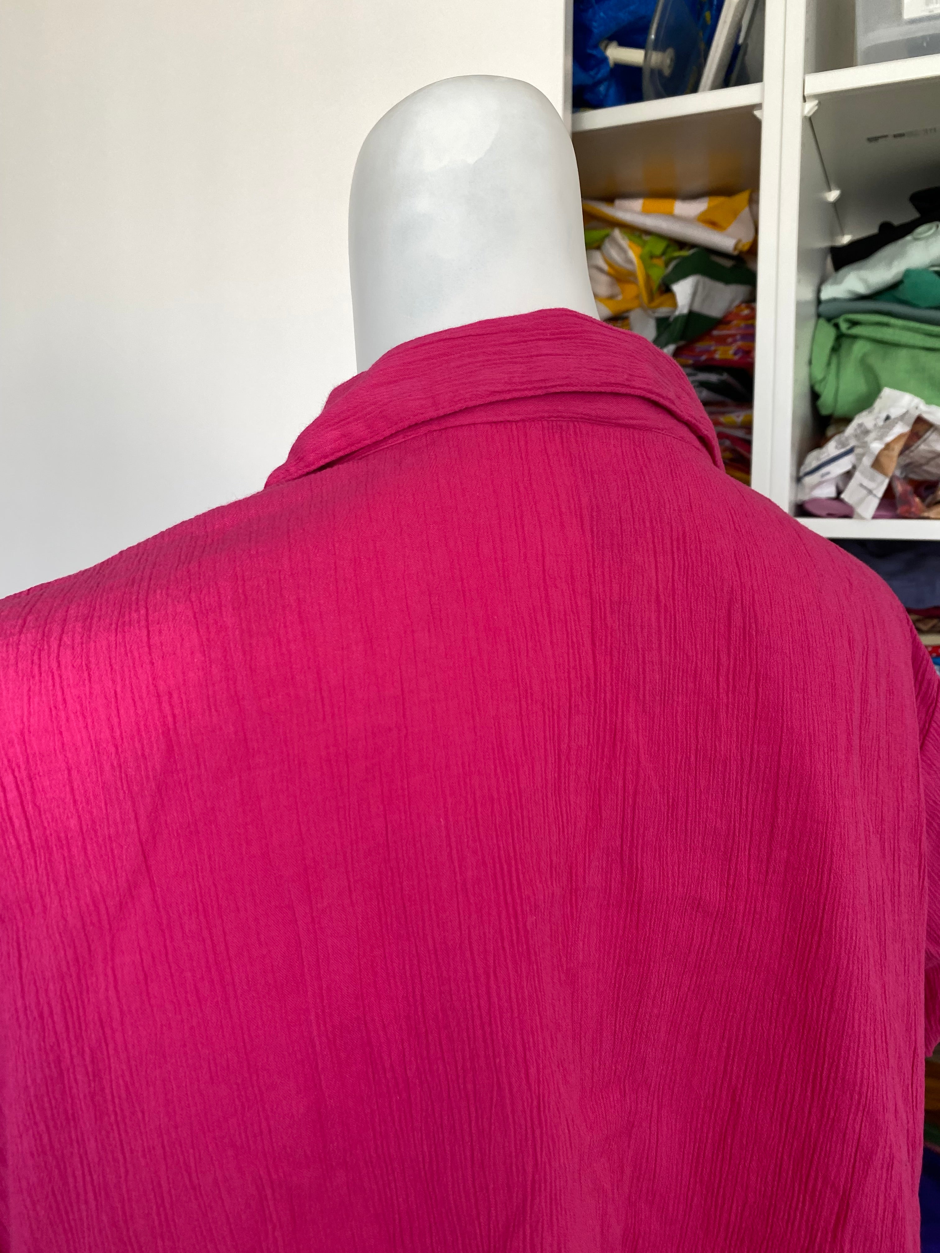 Froufrou • T. 36 à 40 • Chemise fuchsia