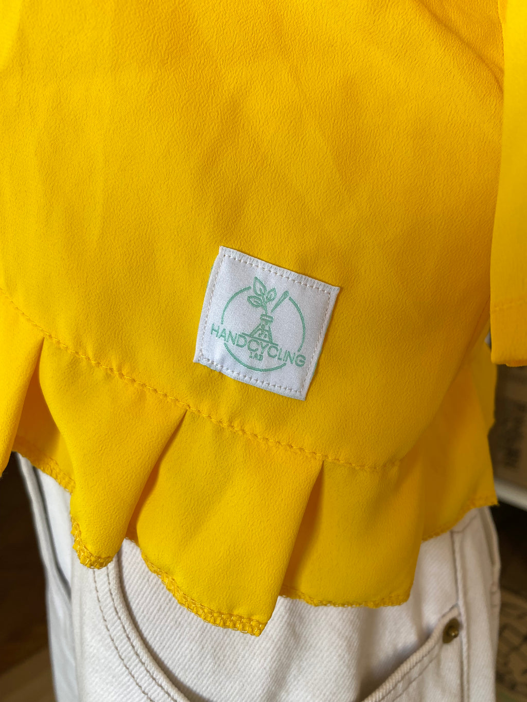 Froufrou • T. 32 à 36 • Chemise jaune et poche brodée