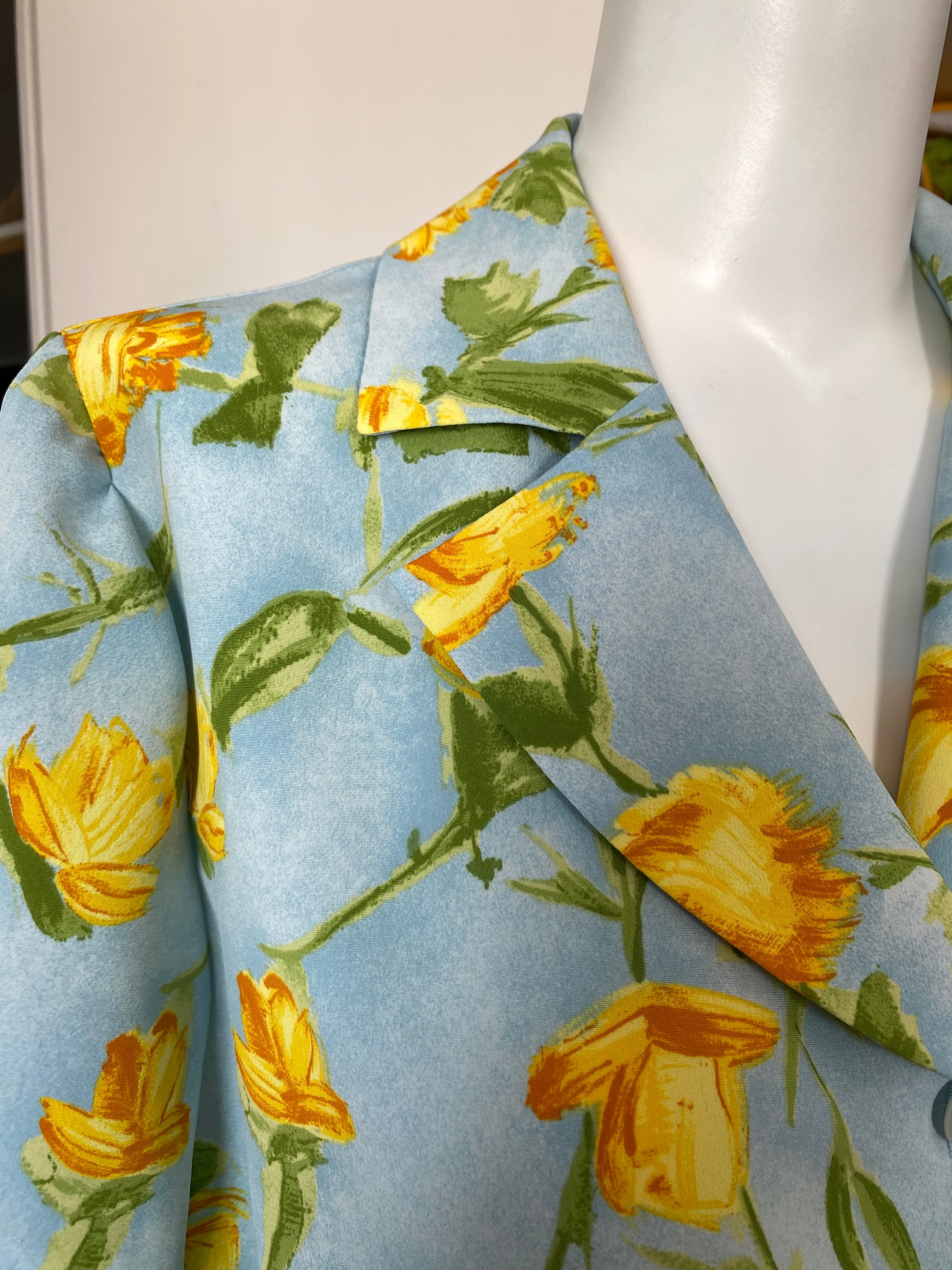 Froufrou • T. 34 à 38 • Chemise bleue fleurs jaune