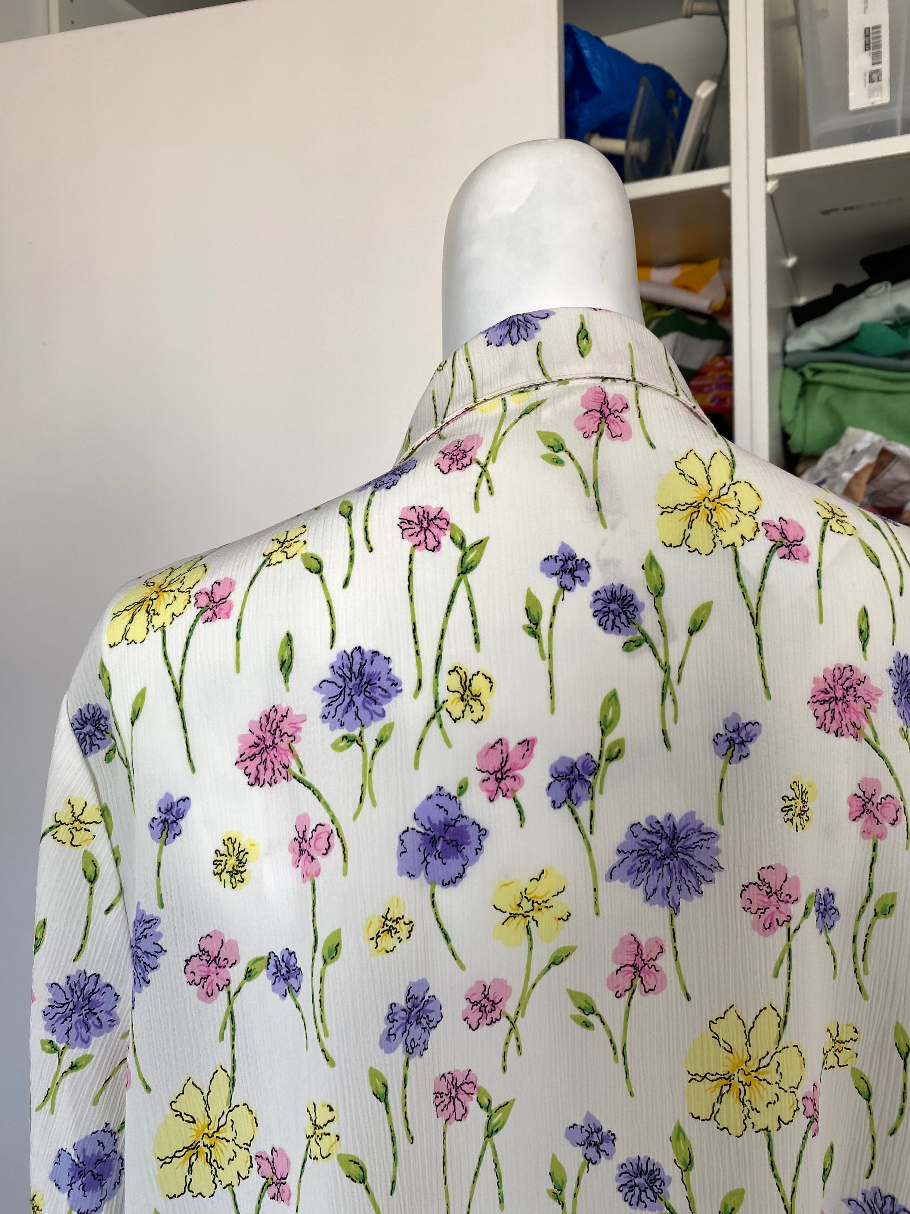 Froufrou • T. 36 à 44 • Chemise blanche fleurie