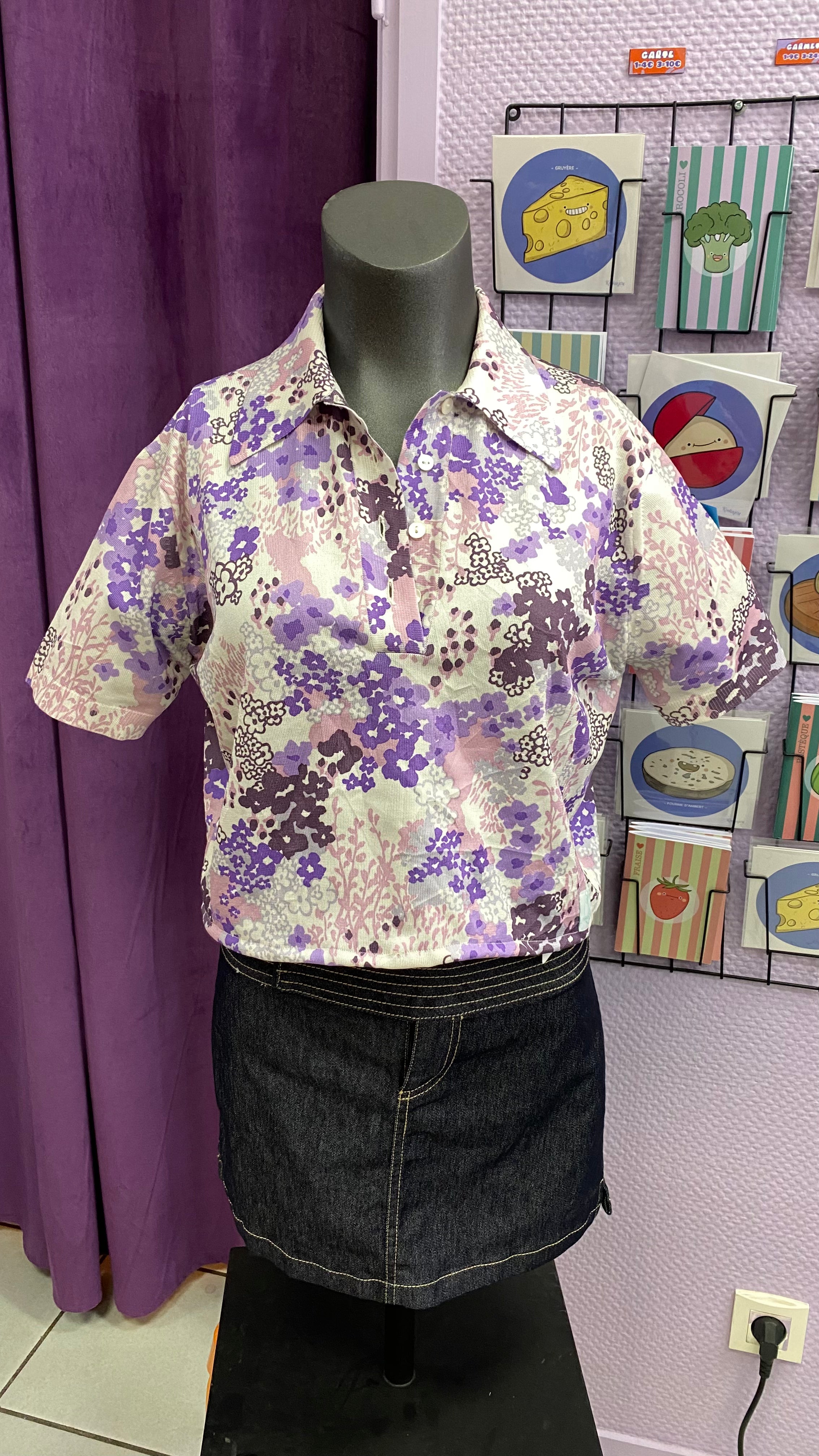 Cropped • T. 36 à 44 • Chemise fleurie lila 70s