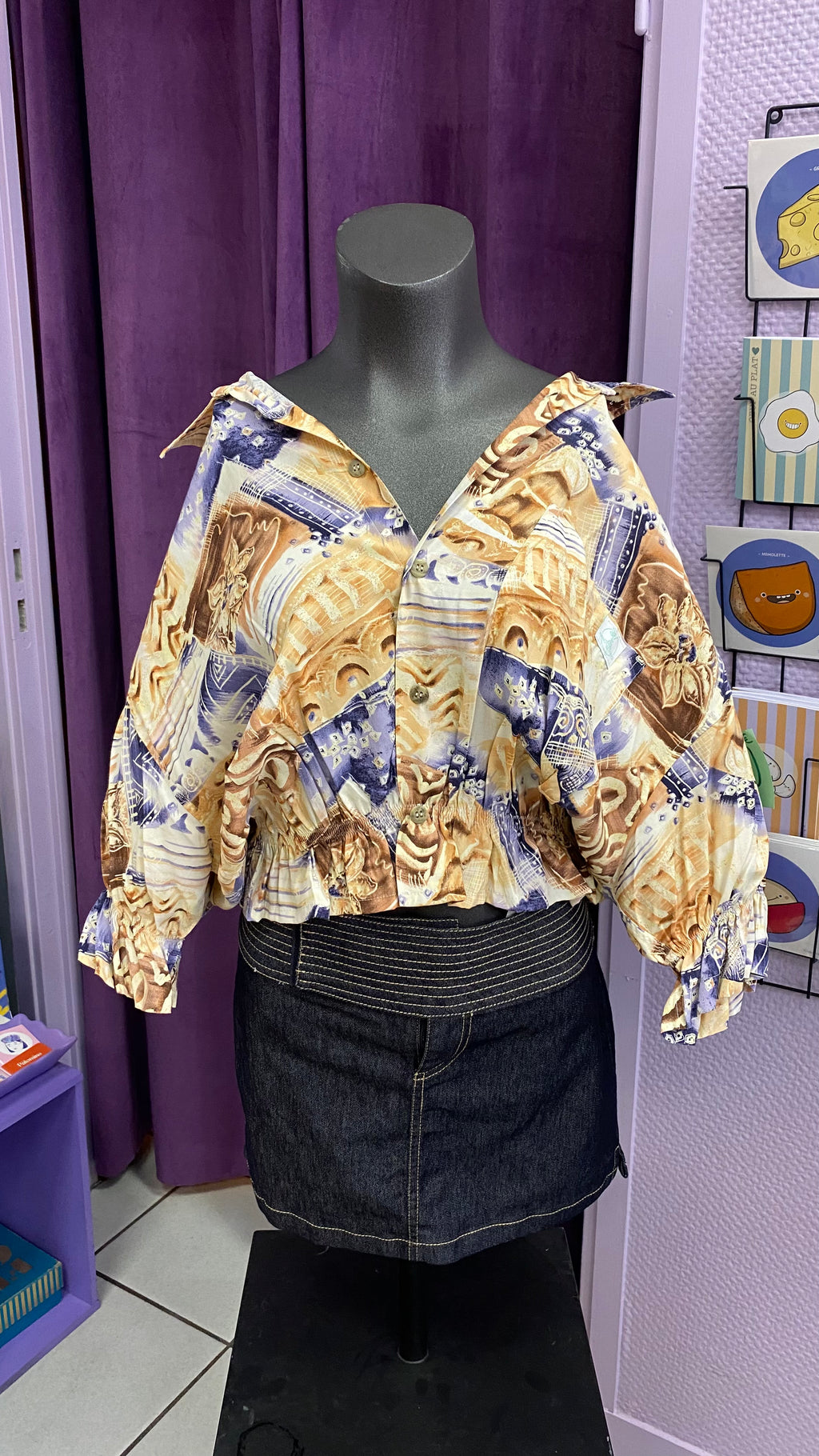 Intemporelle • T. 38 à 44 • Chemise crop élastiquée bariolée beige bleu