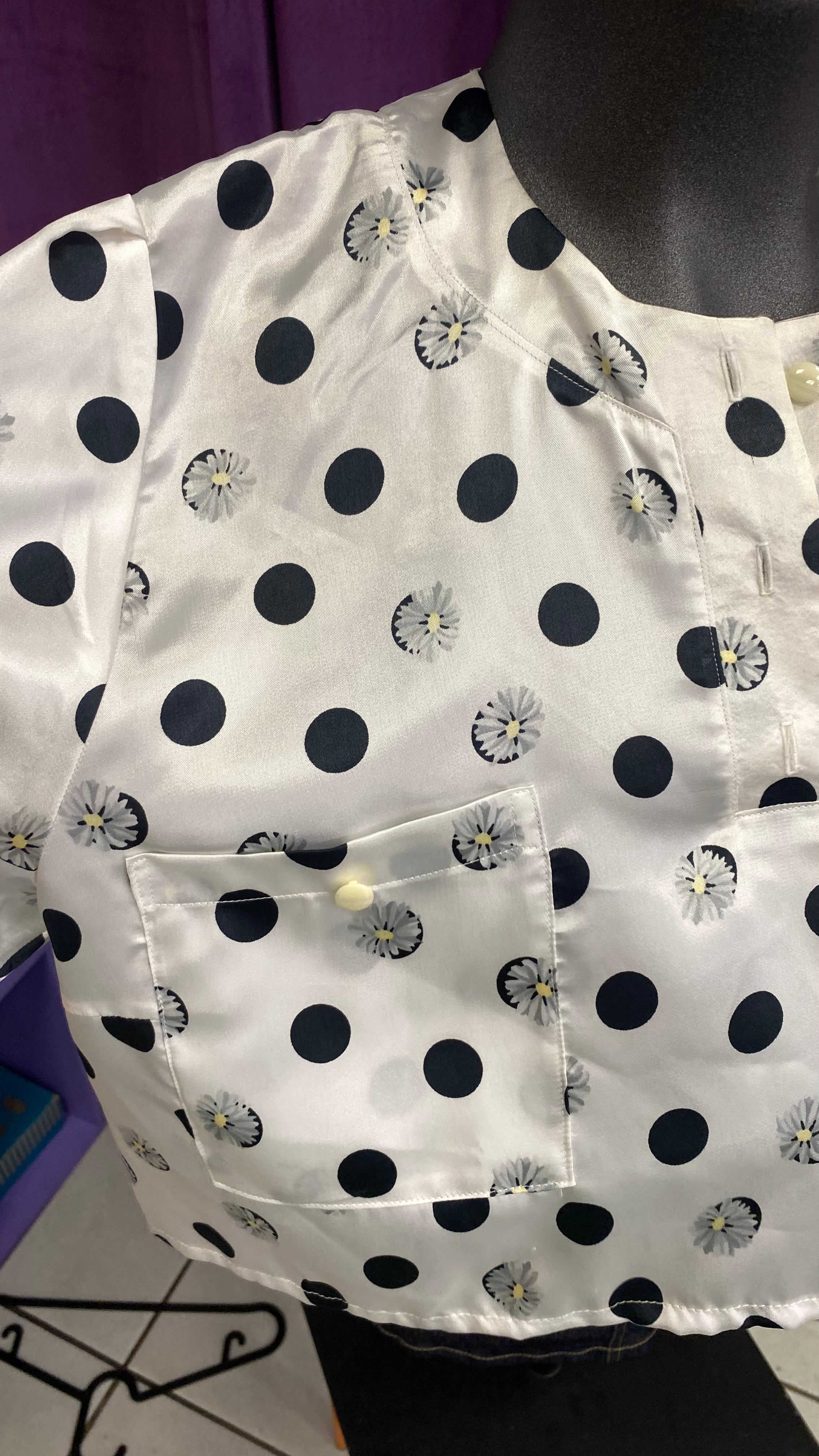 Cropped • T. 36 à 44 • Chemise satinée blanc