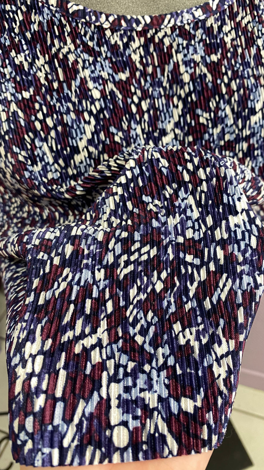 Cropped • T. 36 à 42 • Tshirt crépon à motifs