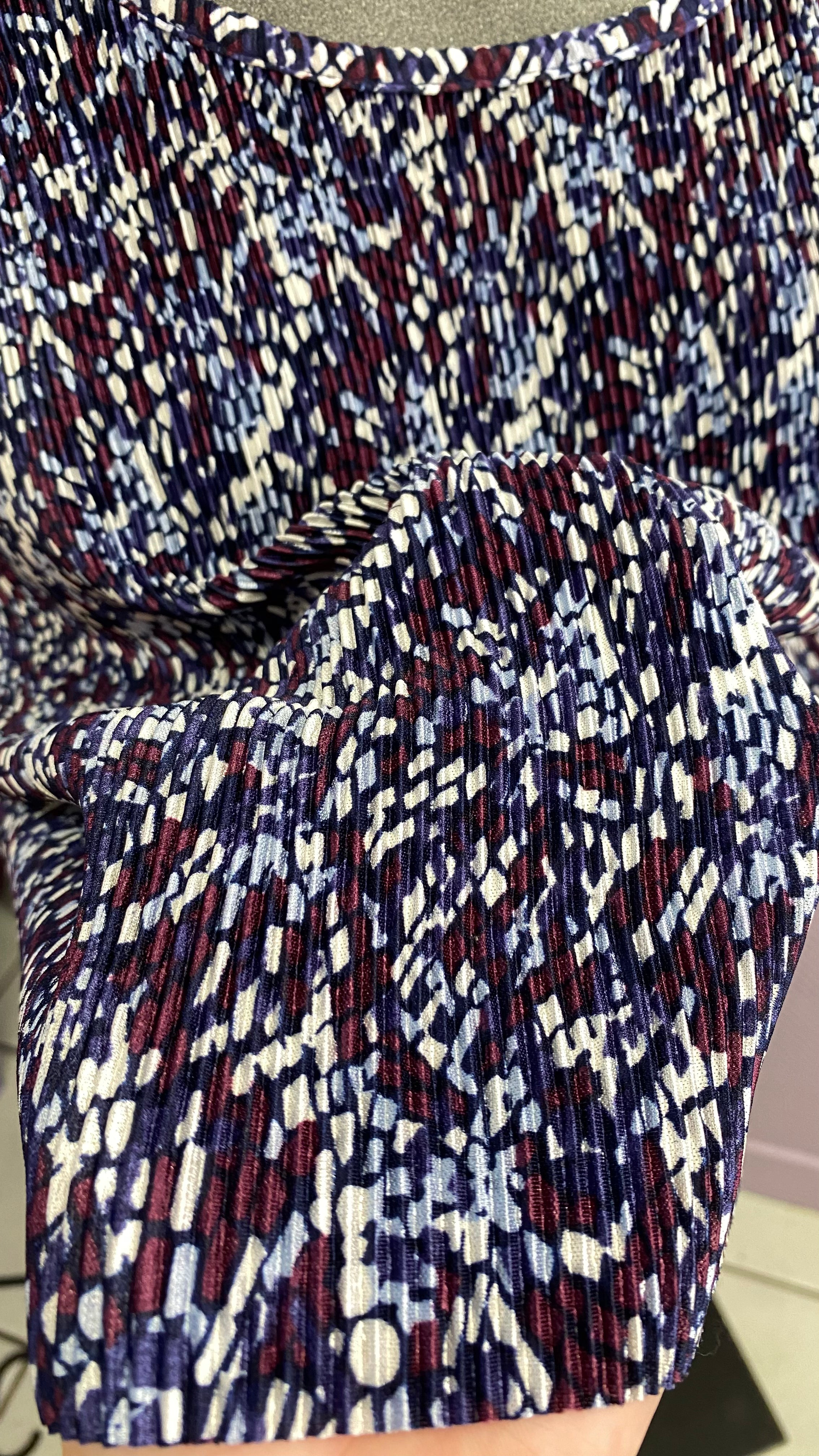 Cropped • T. 36 à 42 • Tshirt crépon à motifs