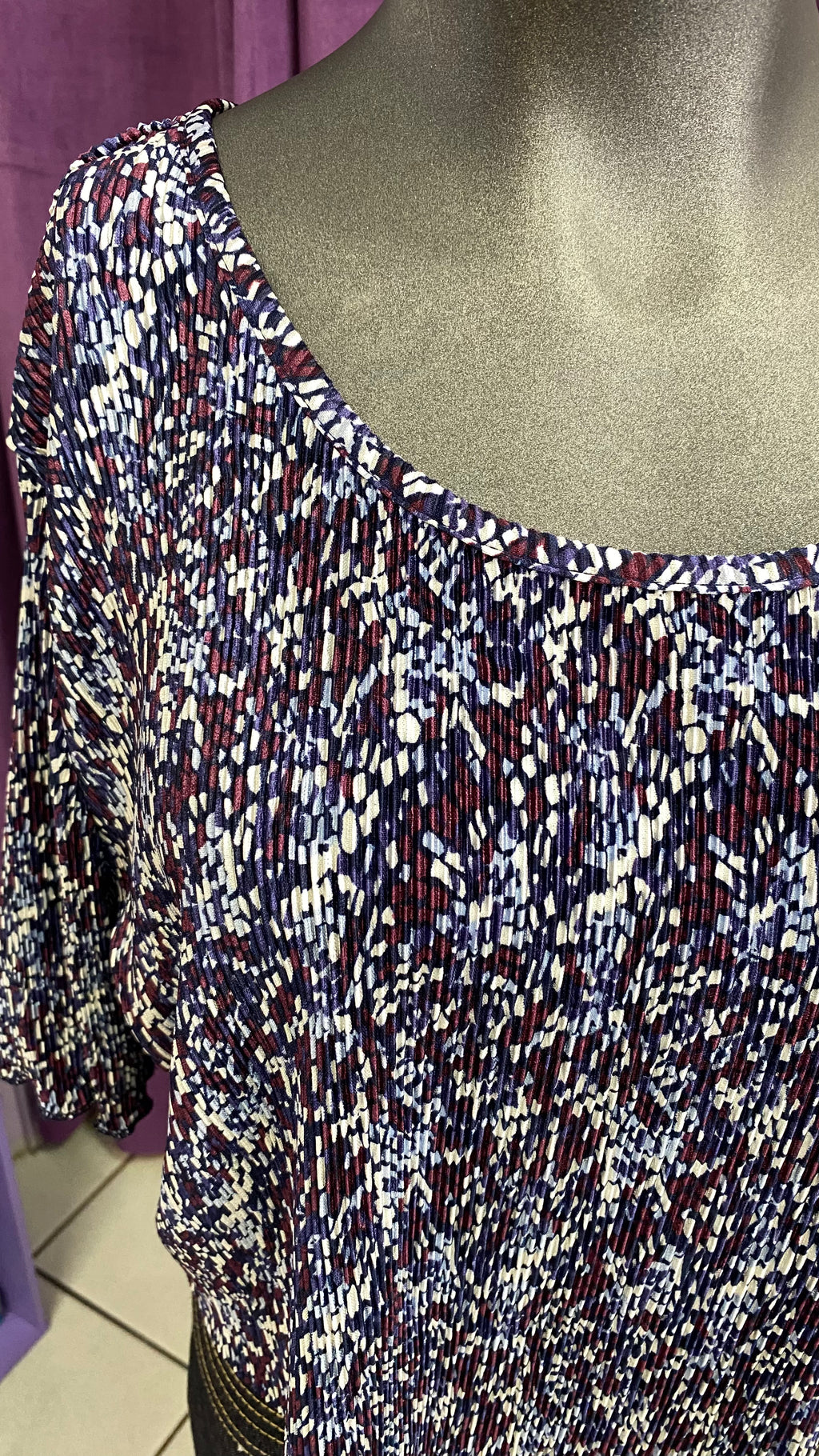 Cropped • T. 36 à 42 • Tshirt crépon à motifs
