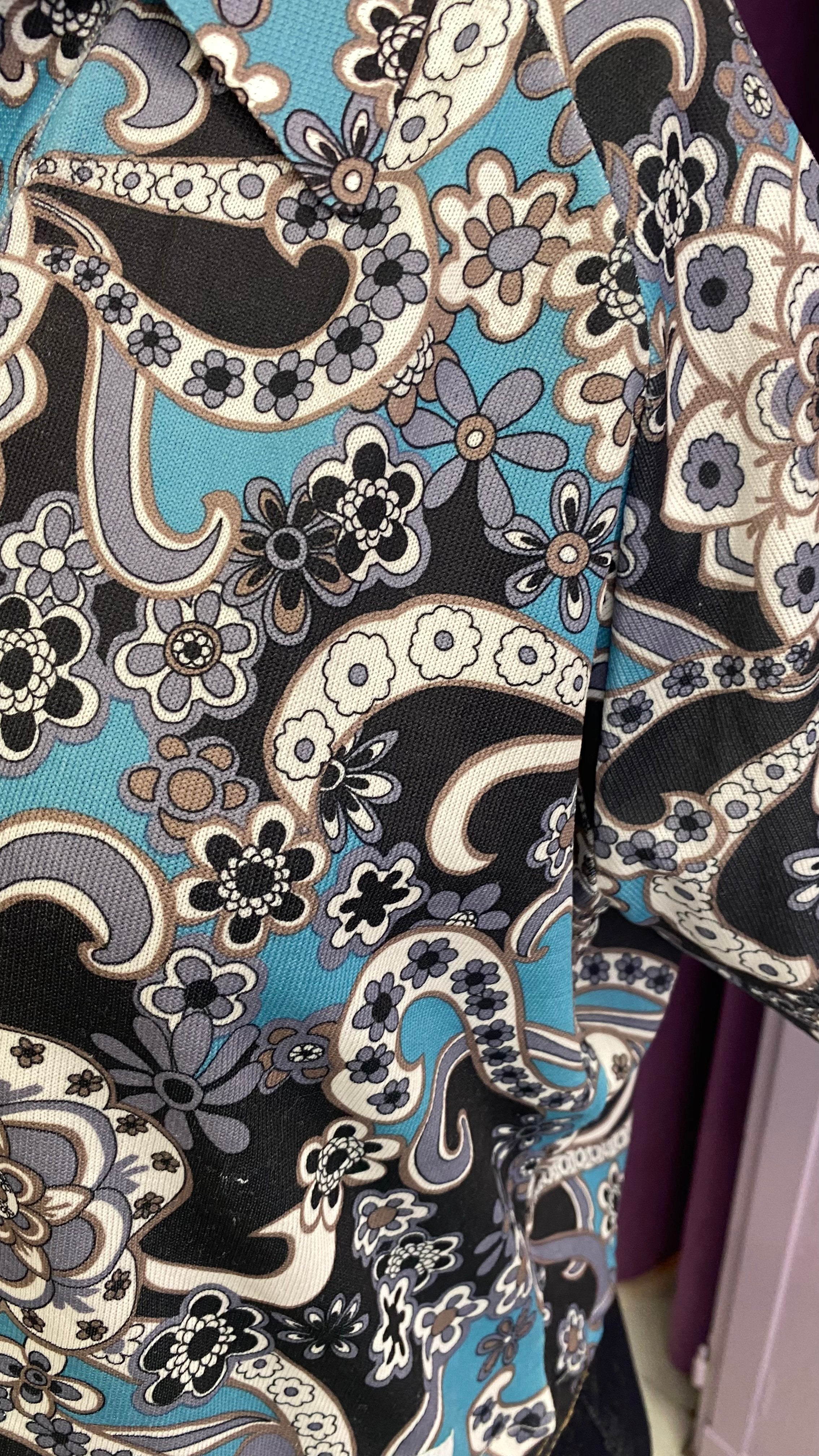 Cropped • T. 38 à 42 • Polo 70s motifs bleu & gris