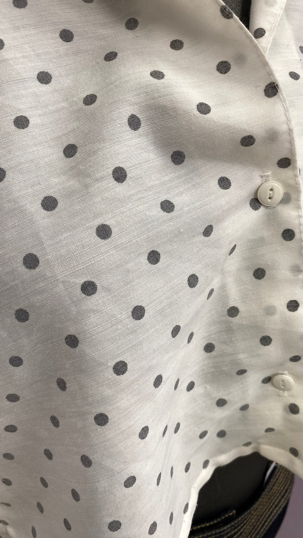 Cropped • T. 40 à 54 • Chemise crop top blanc à pois gris