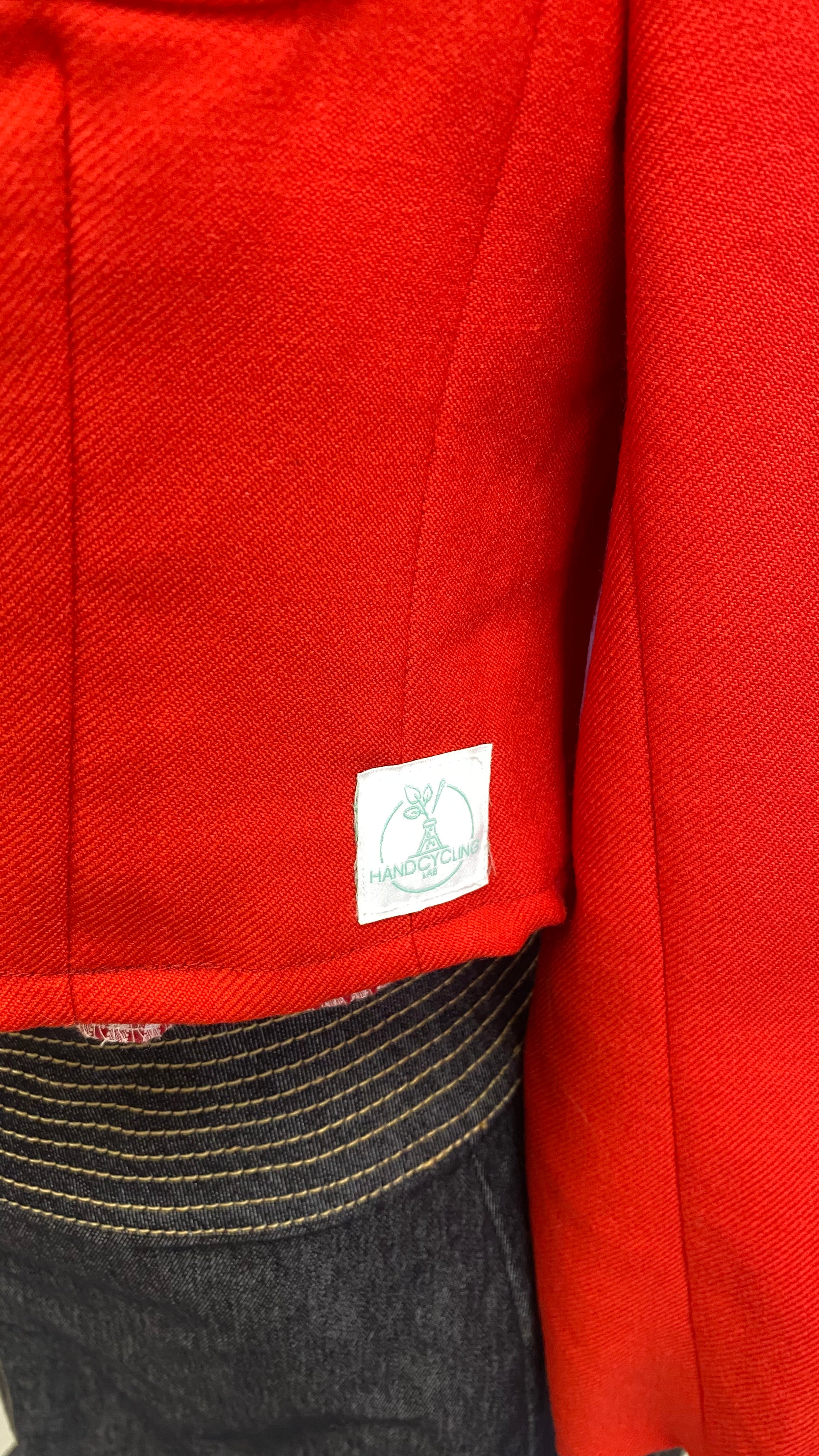 Blazer • T. 30 à 32 • Blazer cropped rouge laine