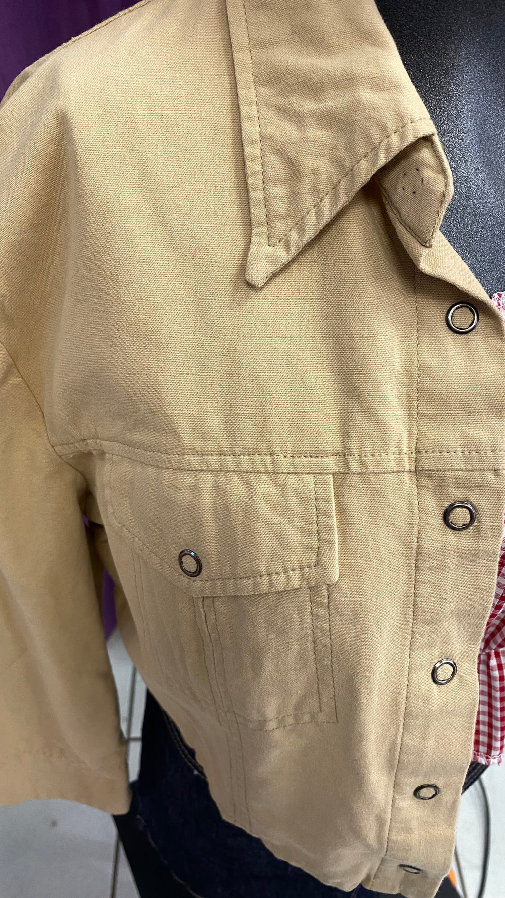 Cropped Jacket • T. 32 à 36 • Surchemise veste courte beige