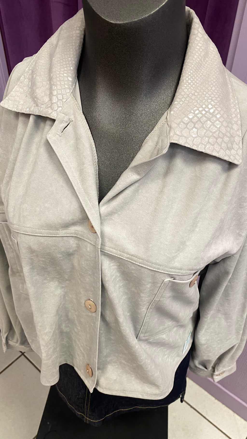 Cropped Jacket • T.34 à 40 • Veste courte gris douce