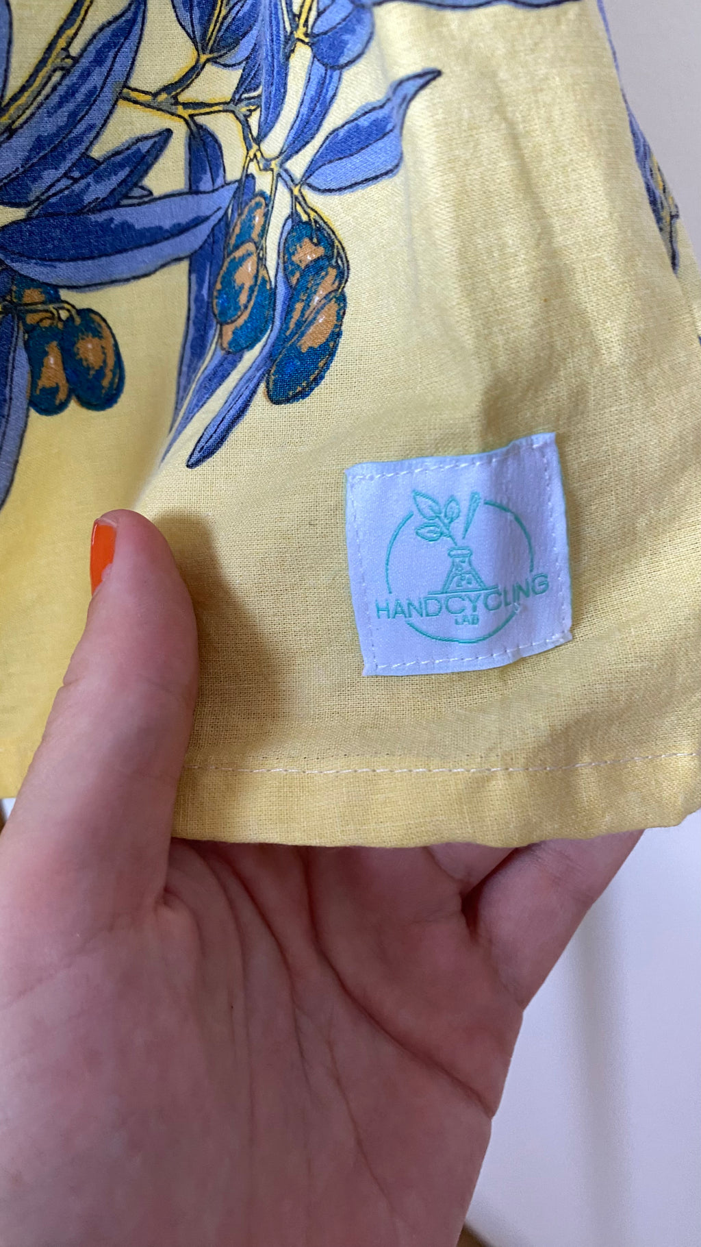 Short • T.XL • Short upcyclé jaune provençal
