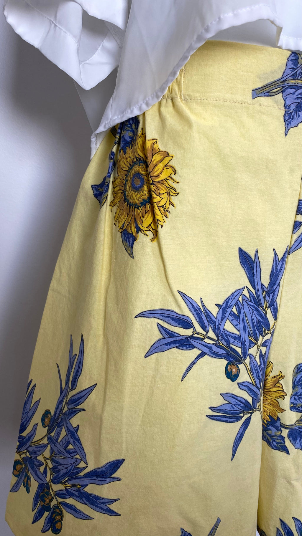Short • T.XL • Short upcyclé jaune provençal
